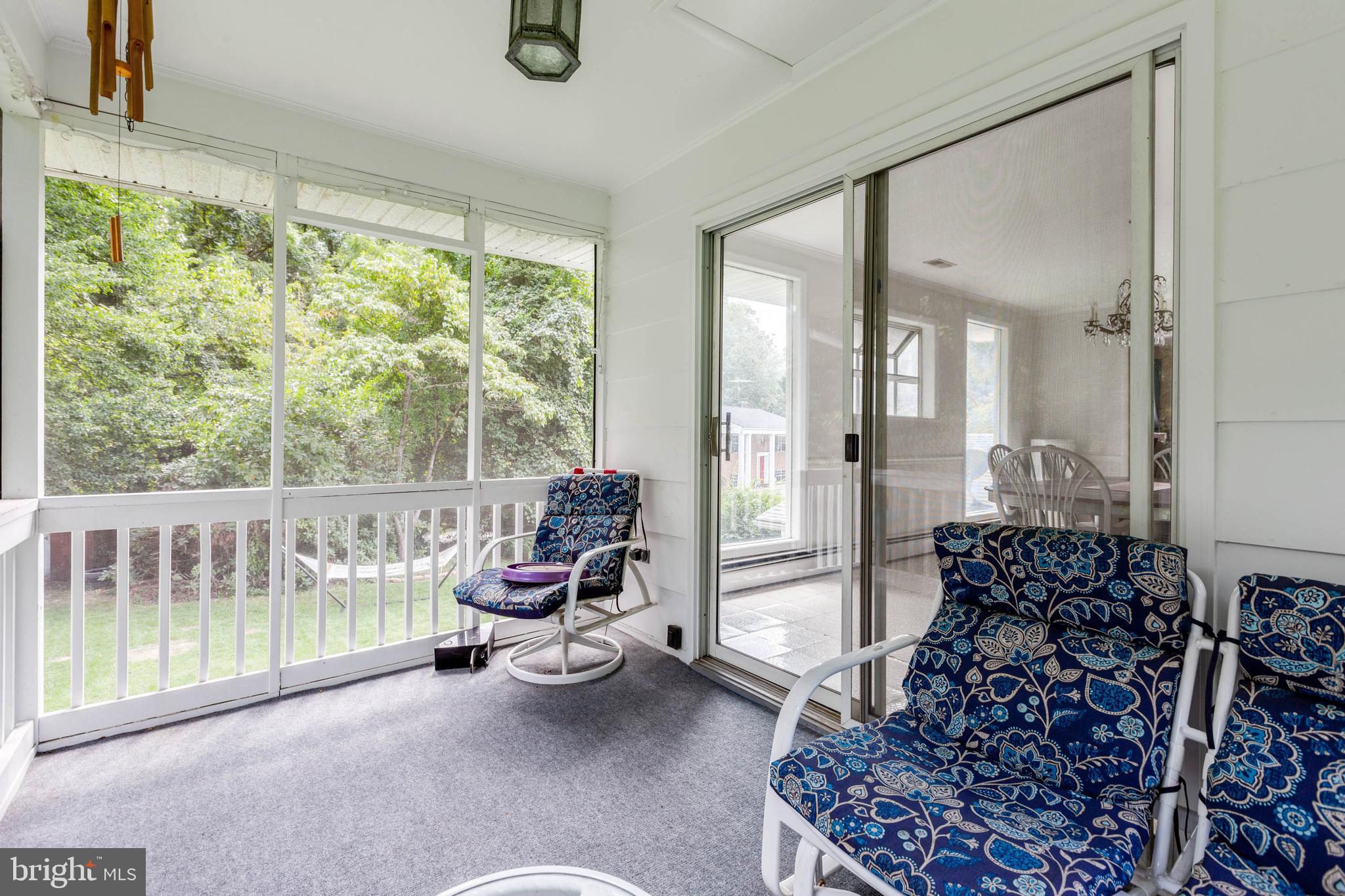 HILLENDALE - Residential Lease