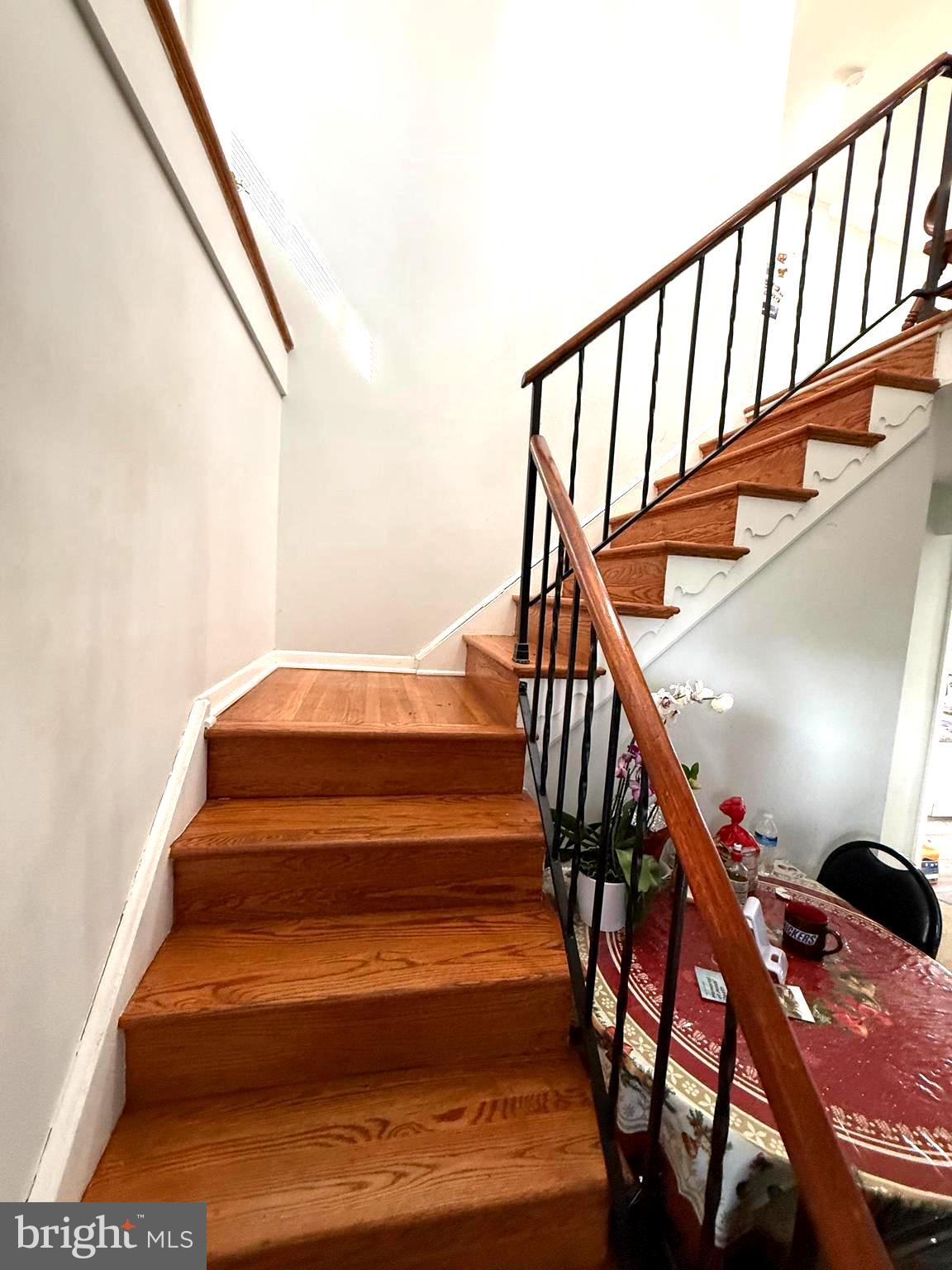 BEL PRE WOODS - Residential