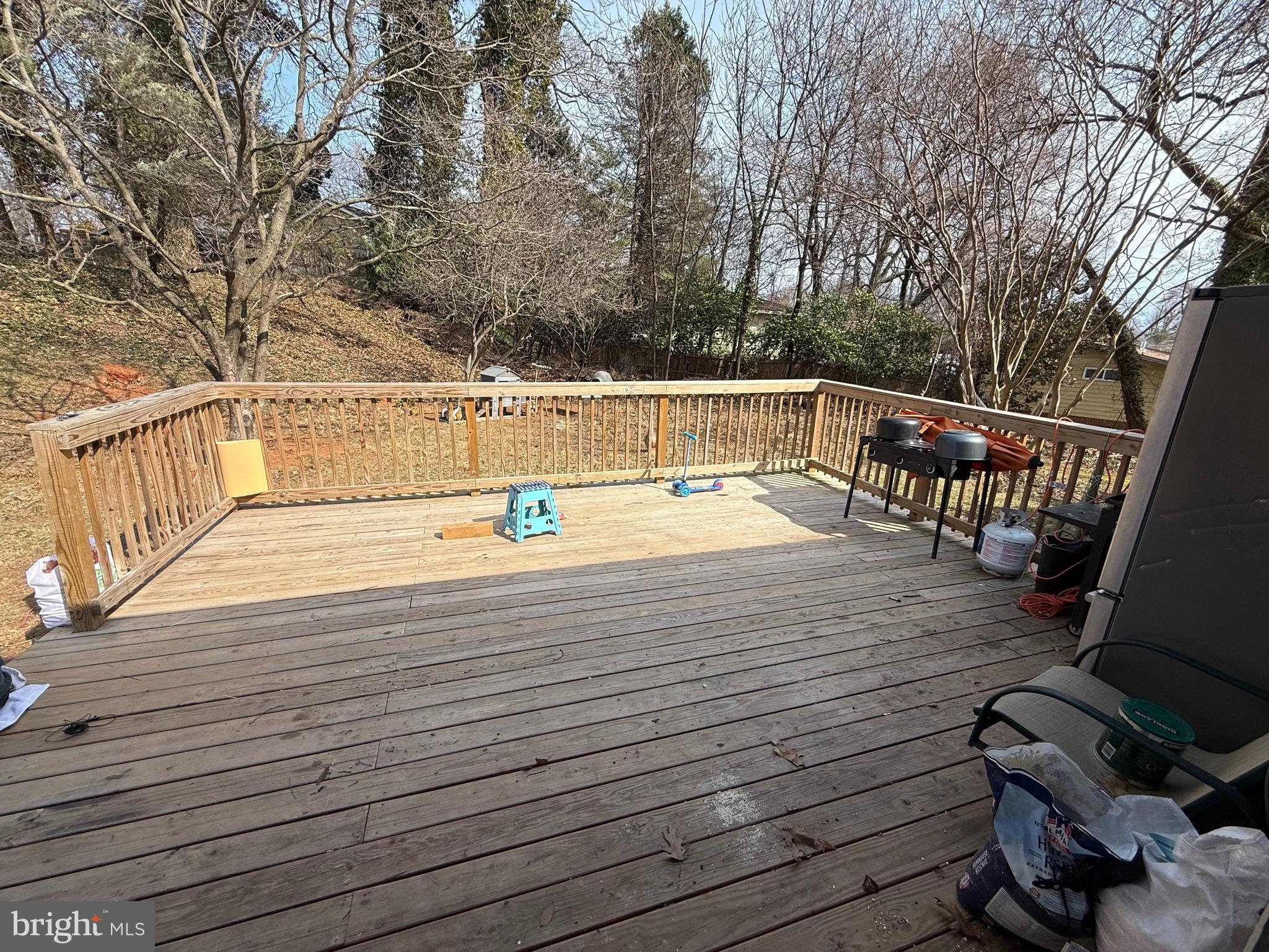 BEL PRE WOODS - Residential