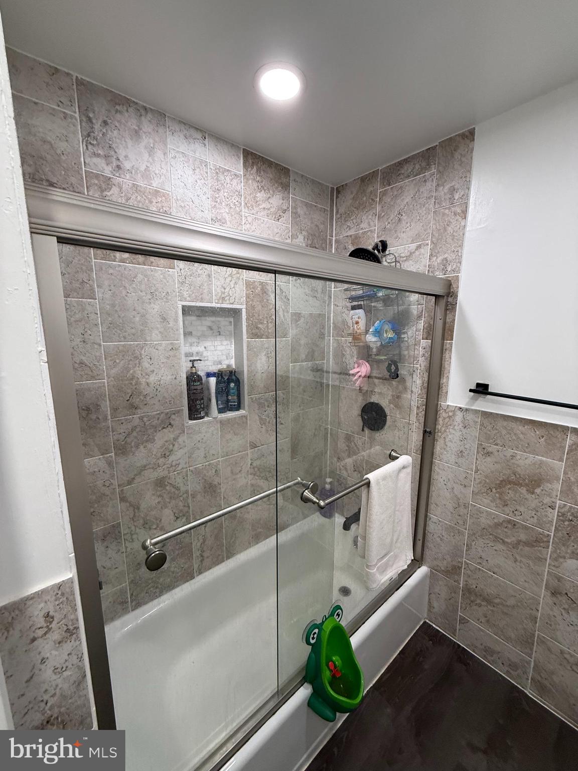 BEL PRE WOODS - Residential