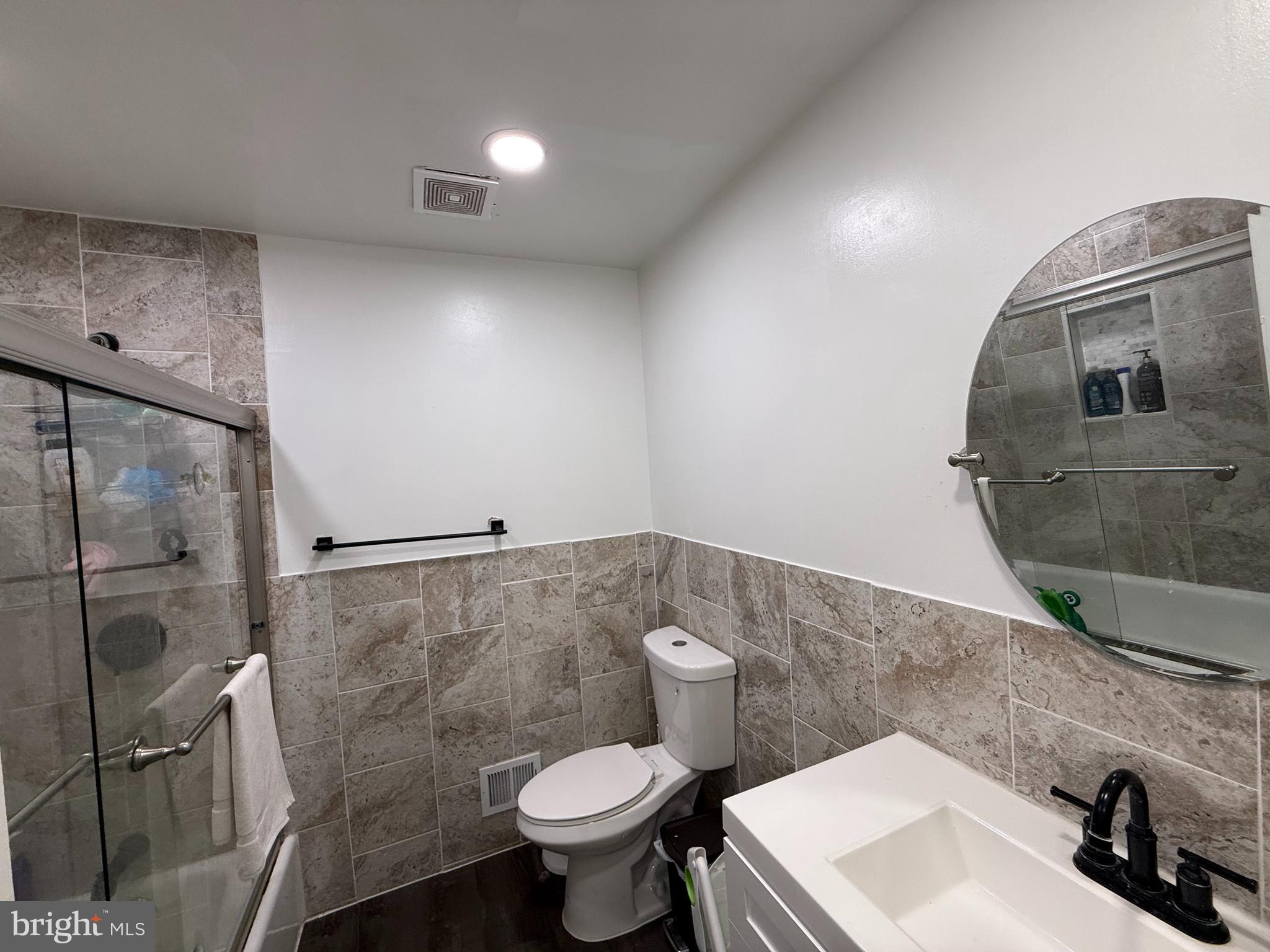 BEL PRE WOODS - Residential