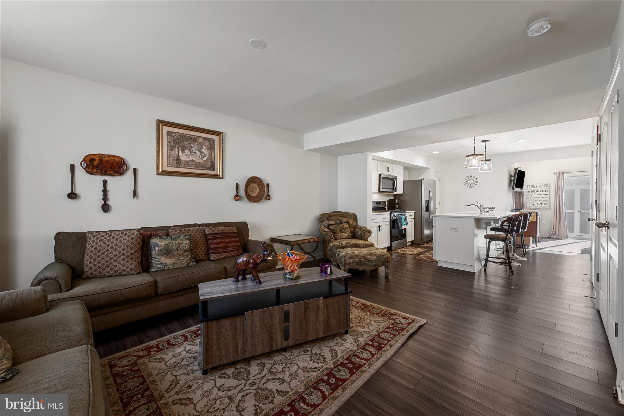 ARCHERS ROCK - Residential Lease