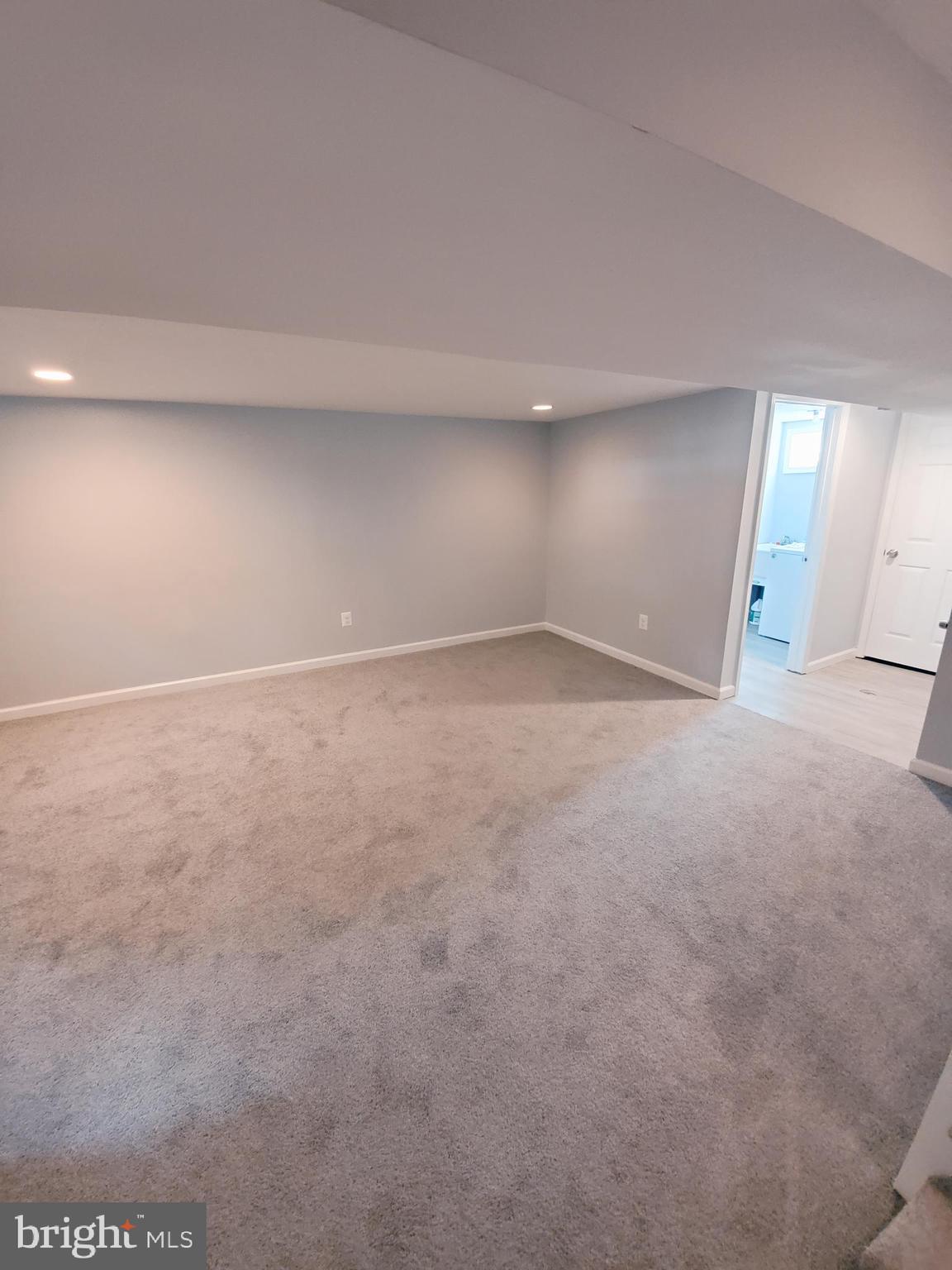 GLASSMANOR - Residential