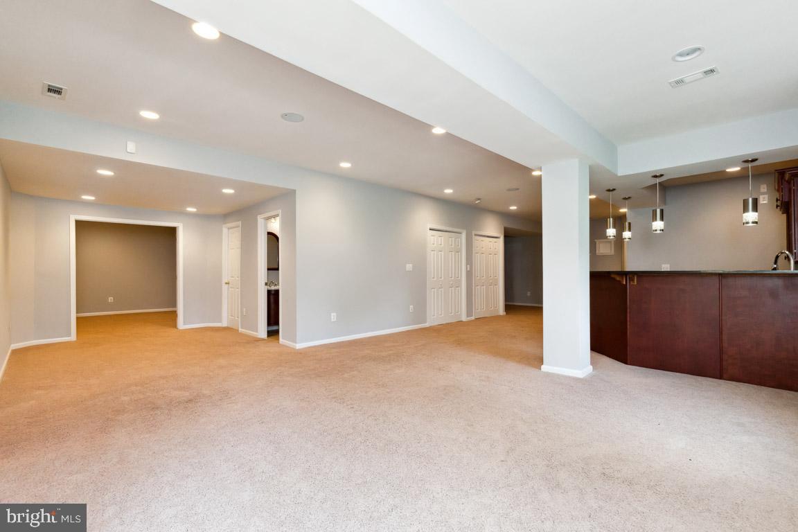 BUCKLEYS RESERVE - Residential Lease