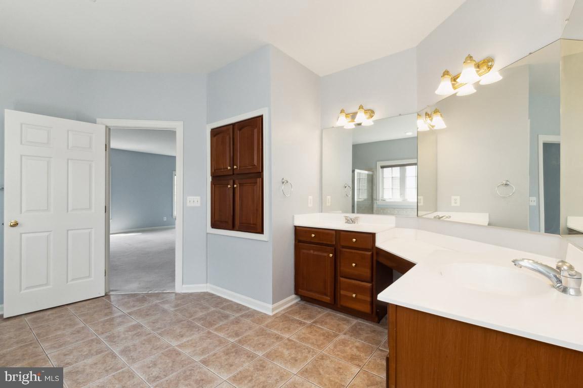 BUCKLEYS RESERVE - Residential Lease