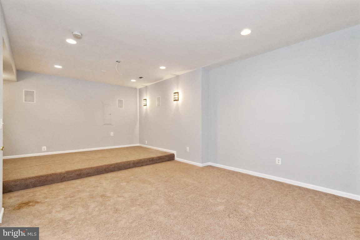 BUCKLEYS RESERVE - Residential Lease