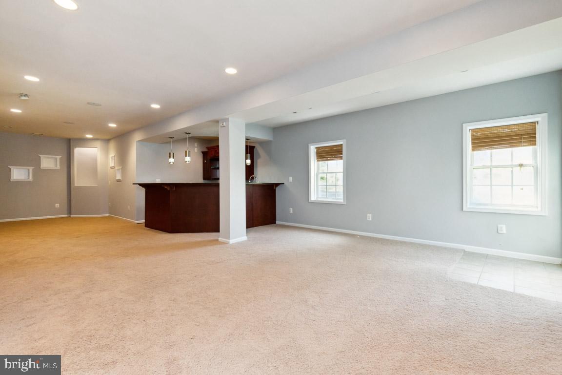 BUCKLEYS RESERVE - Residential Lease