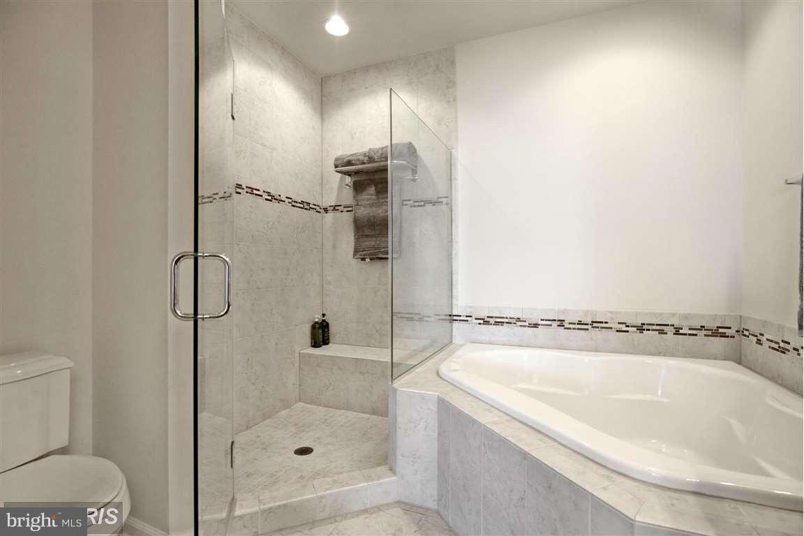 POTOMAC OVERLOOK CONDO - Residential Lease