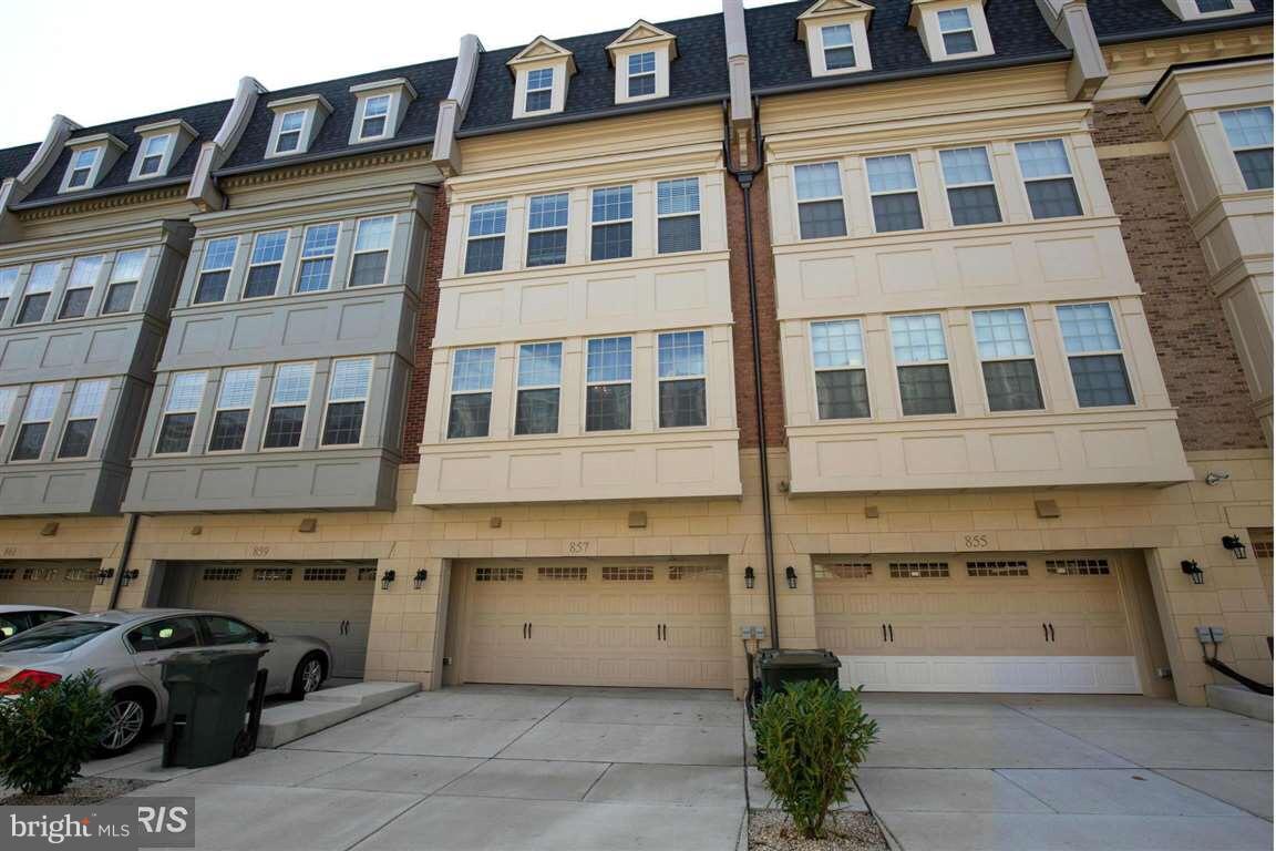 POTOMAC OVERLOOK CONDO - Residential Lease