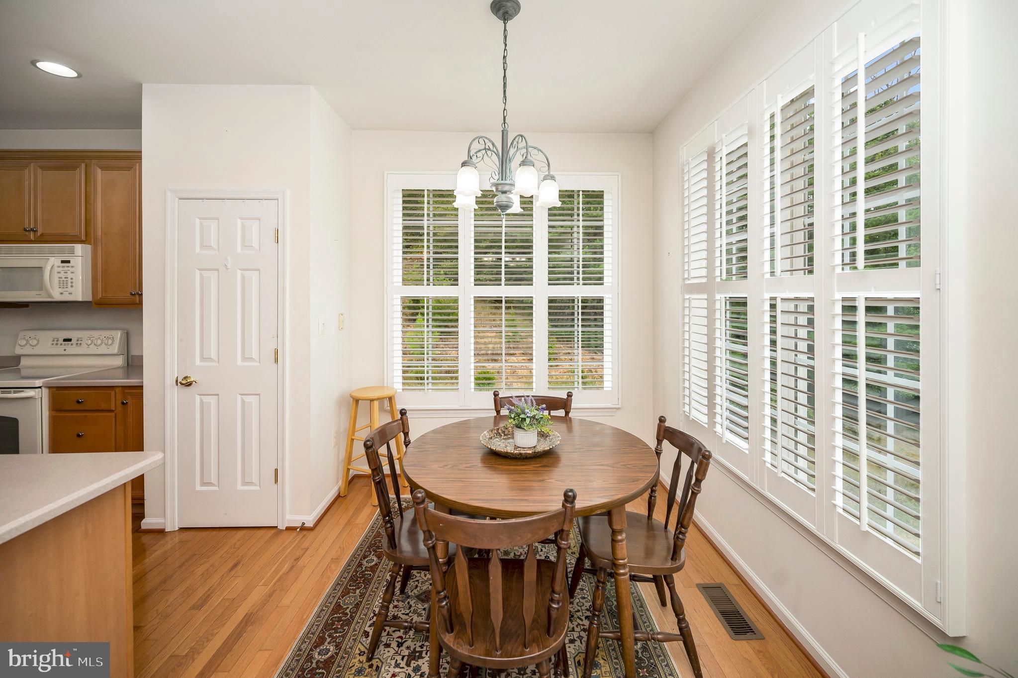 VILLAS AT SNOWDEN - Residential