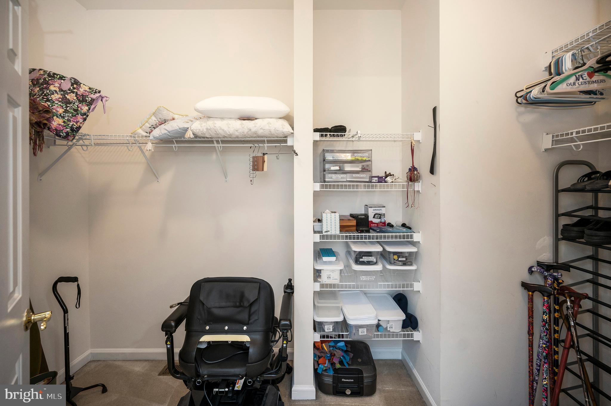 VILLAS AT SNOWDEN - Residential