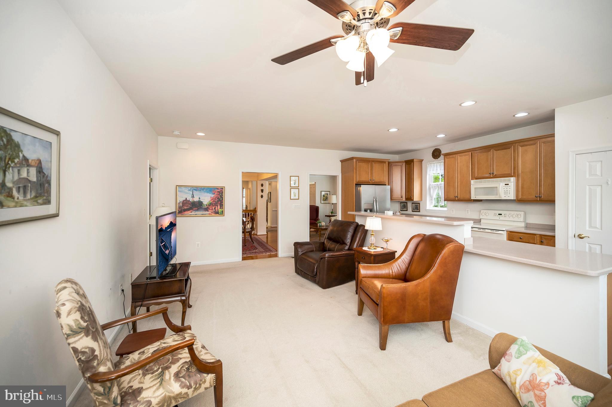 VILLAS AT SNOWDEN - Residential