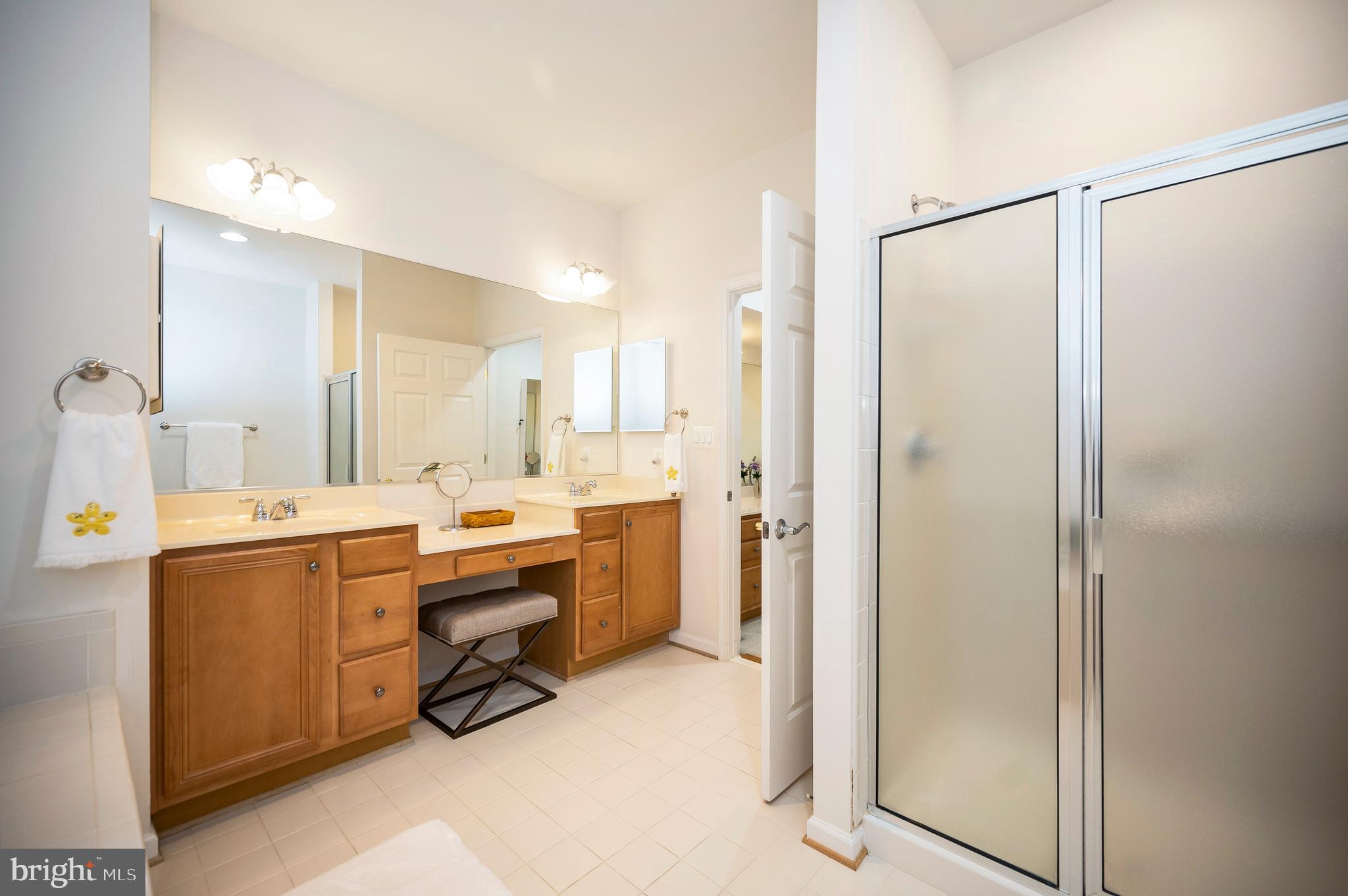 VILLAS AT SNOWDEN - Residential