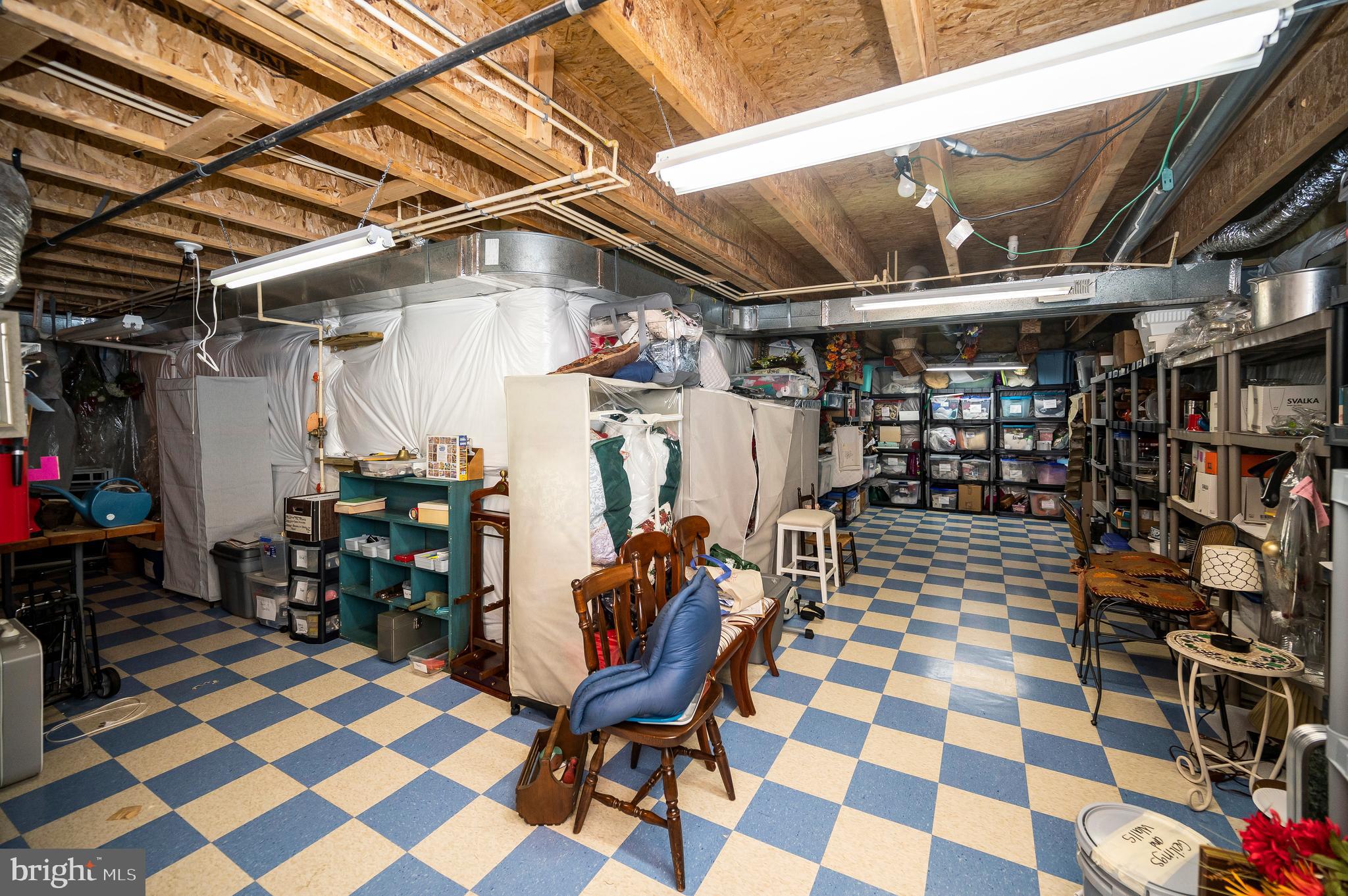 VILLAS AT SNOWDEN - Residential