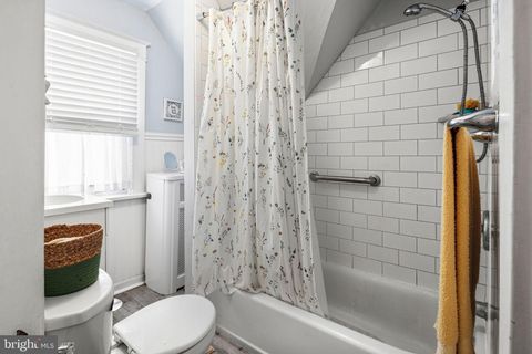 Tiny photo for 329 N Tyson Avenue, GLENSIDE, PA 19038 (MLS # PAMC2167558)