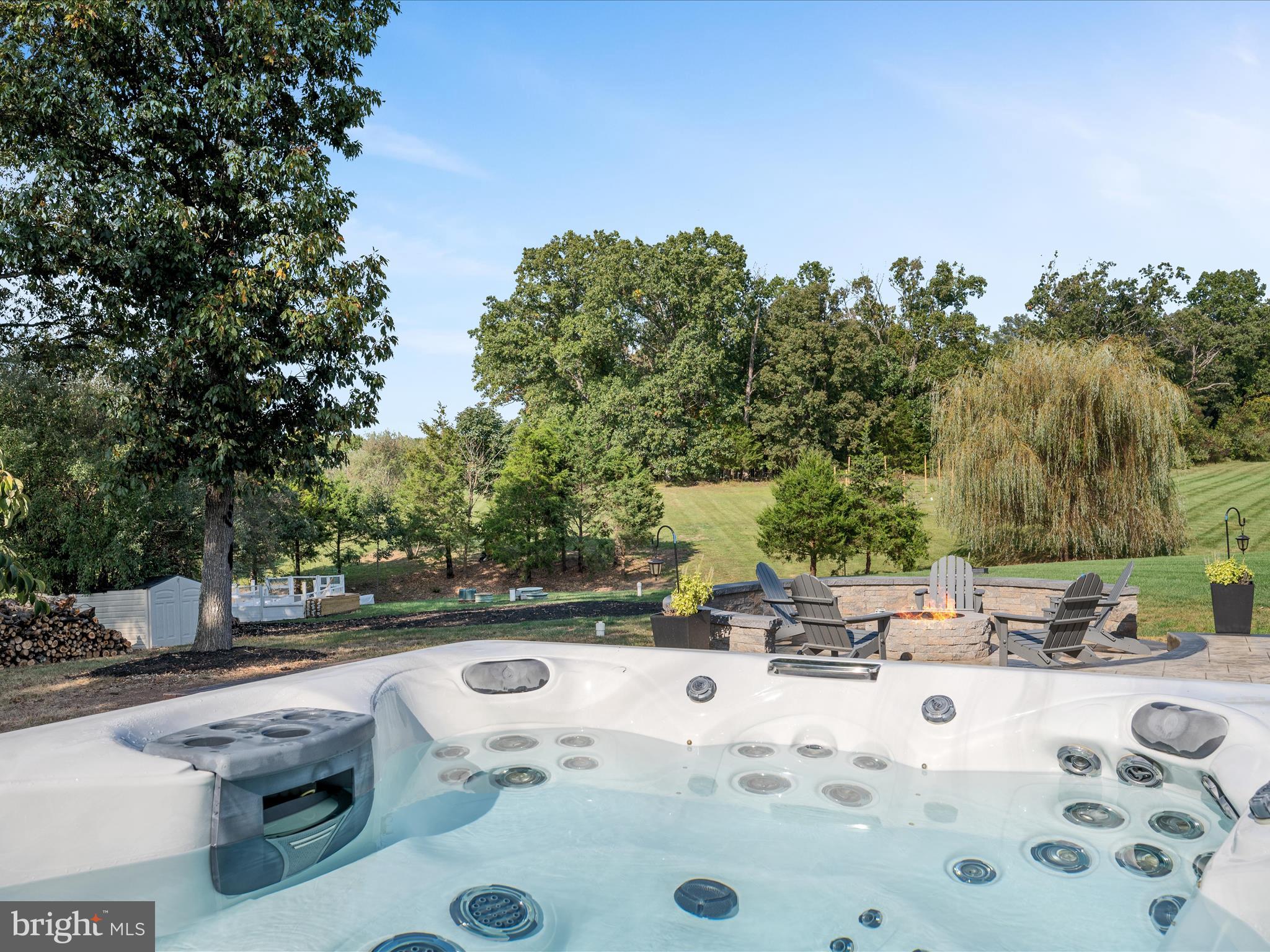 CREIGHTON FARMS - Residential