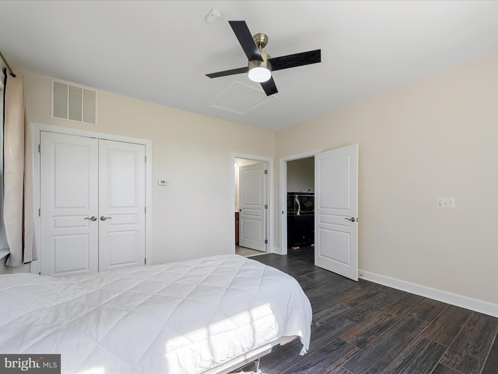 CREIGHTON FARMS - Residential