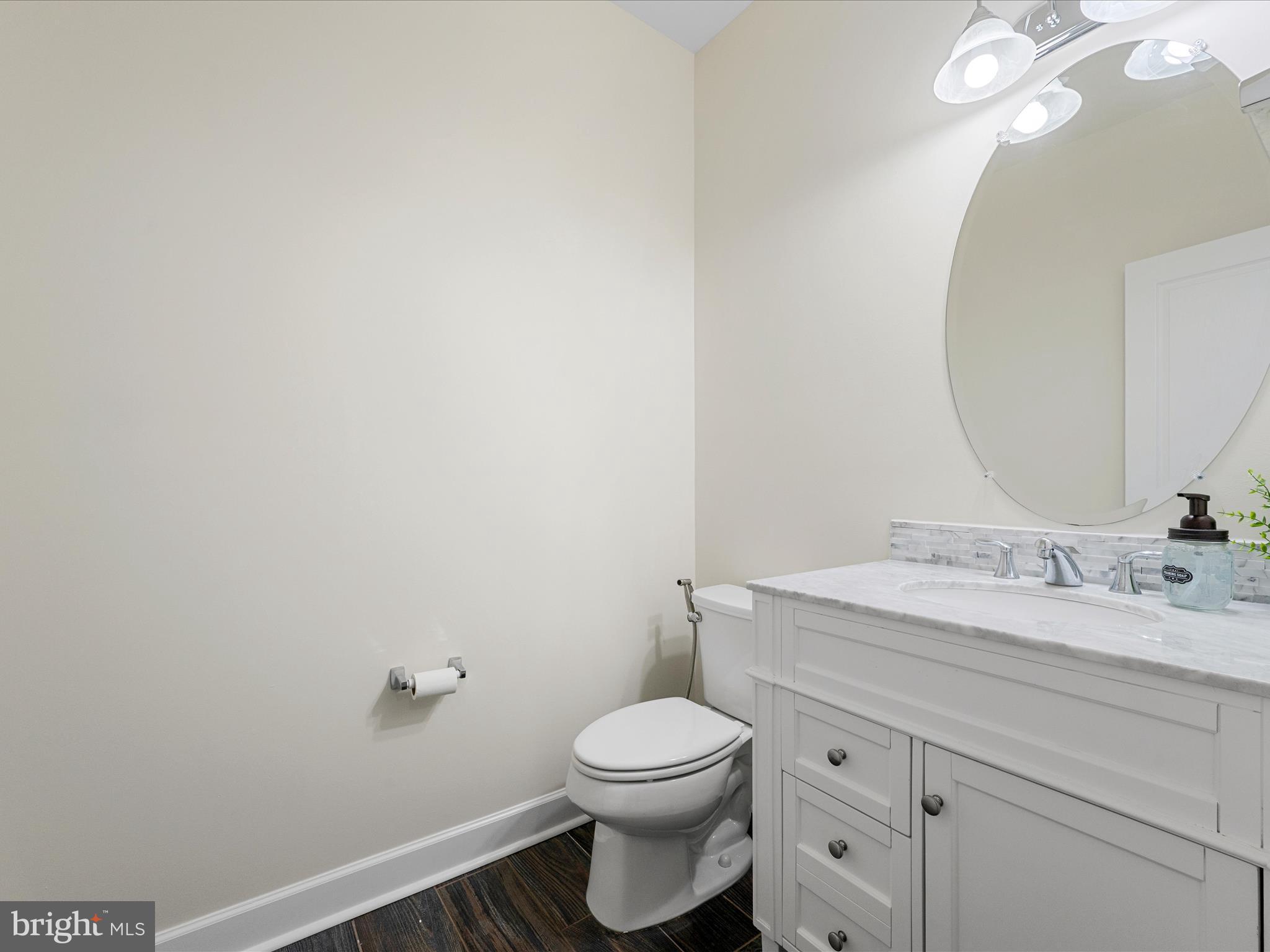 CREIGHTON FARMS - Residential