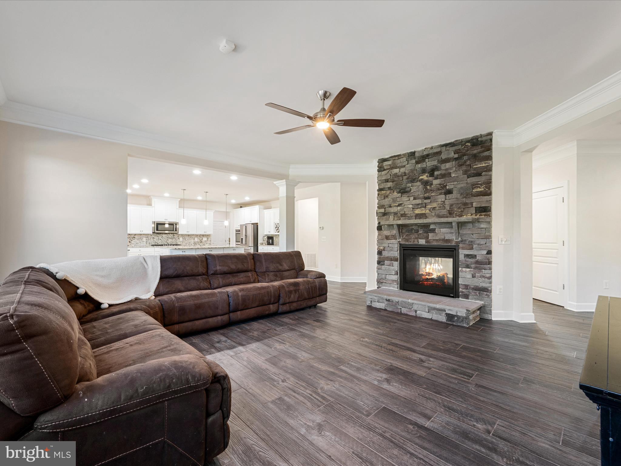 CREIGHTON FARMS - Residential