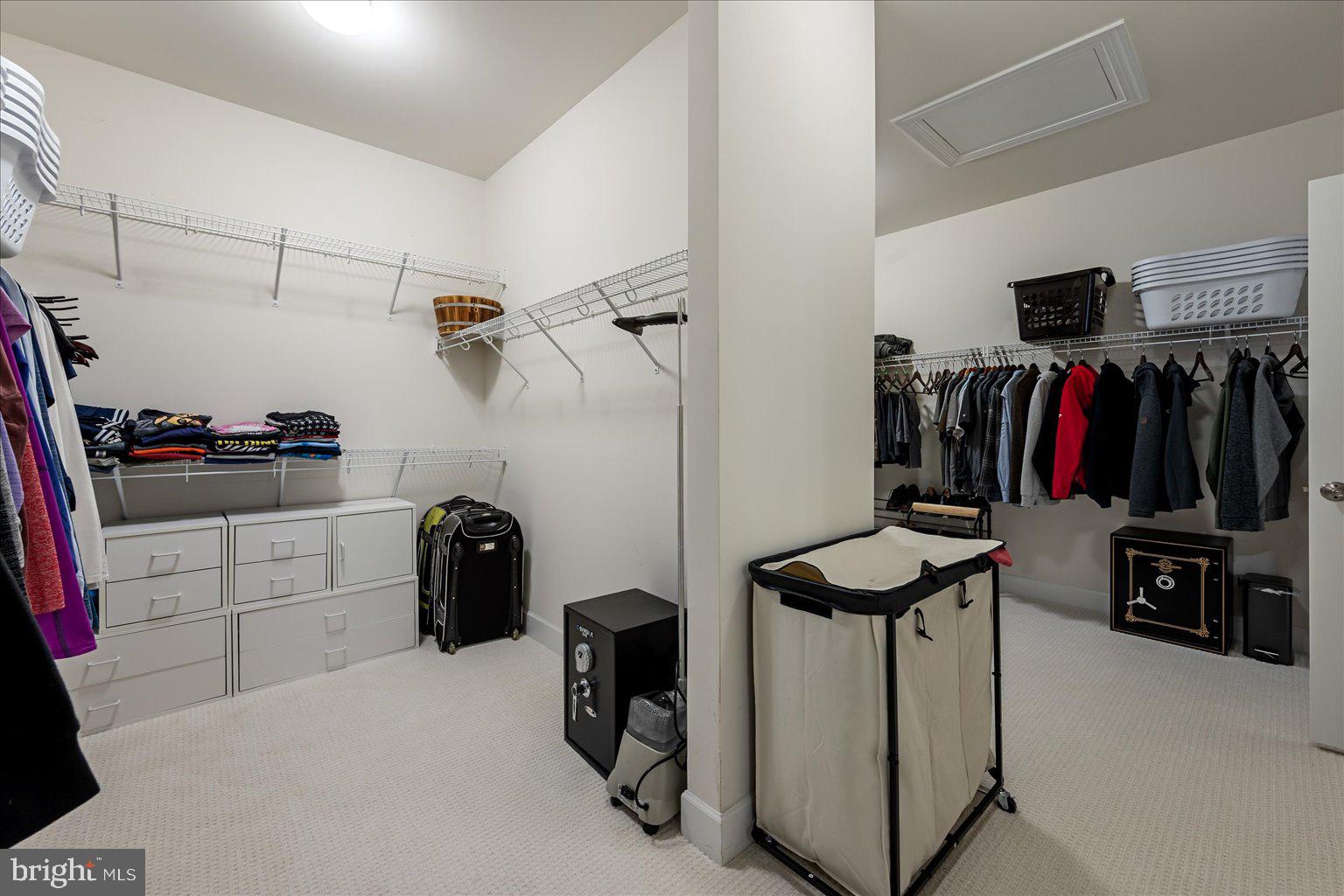 CREIGHTON FARMS - Residential