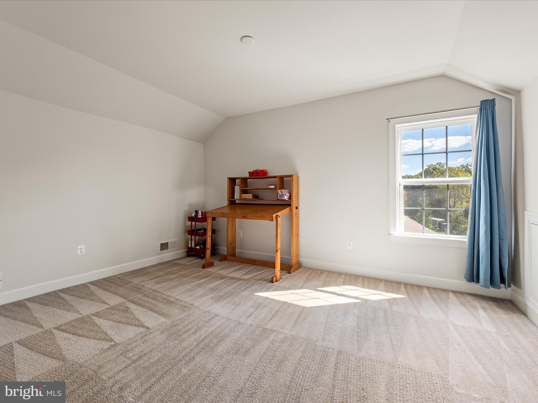 CREIGHTON FARMS - Residential