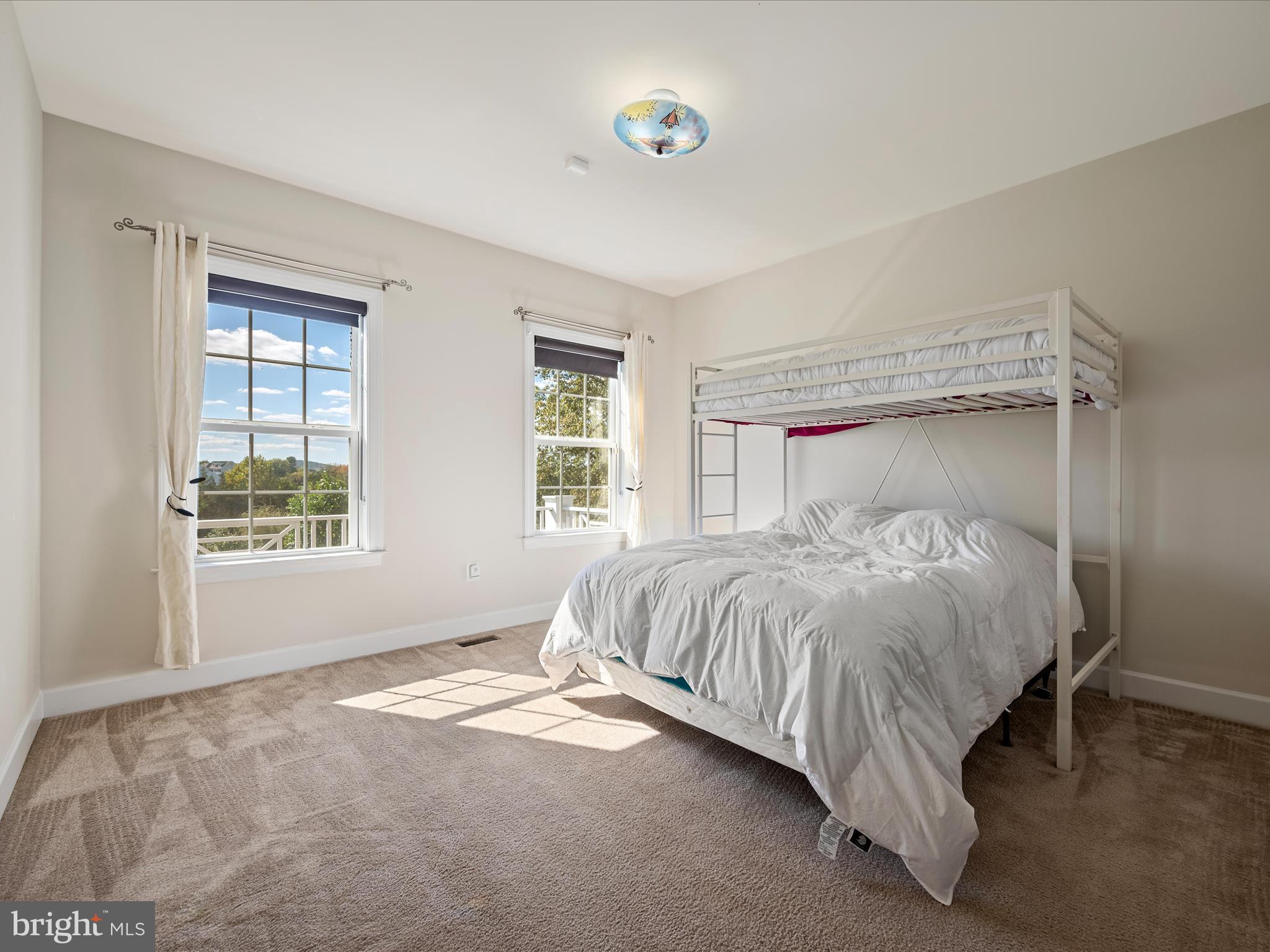 CREIGHTON FARMS - Residential