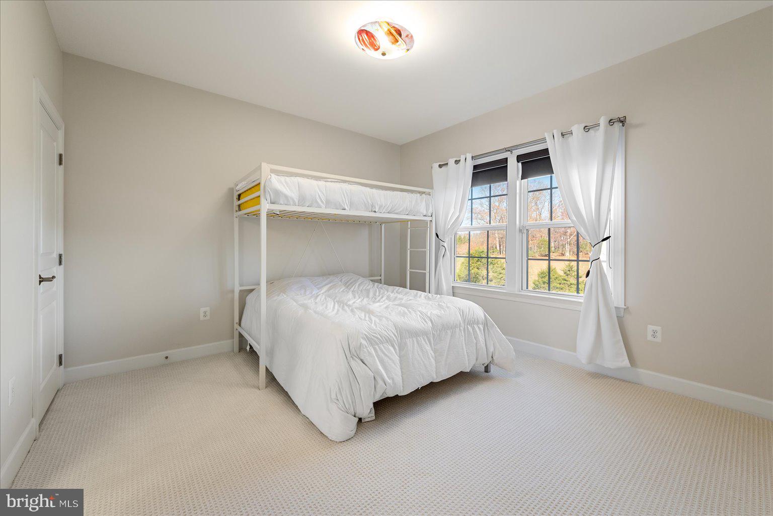 CREIGHTON FARMS - Residential