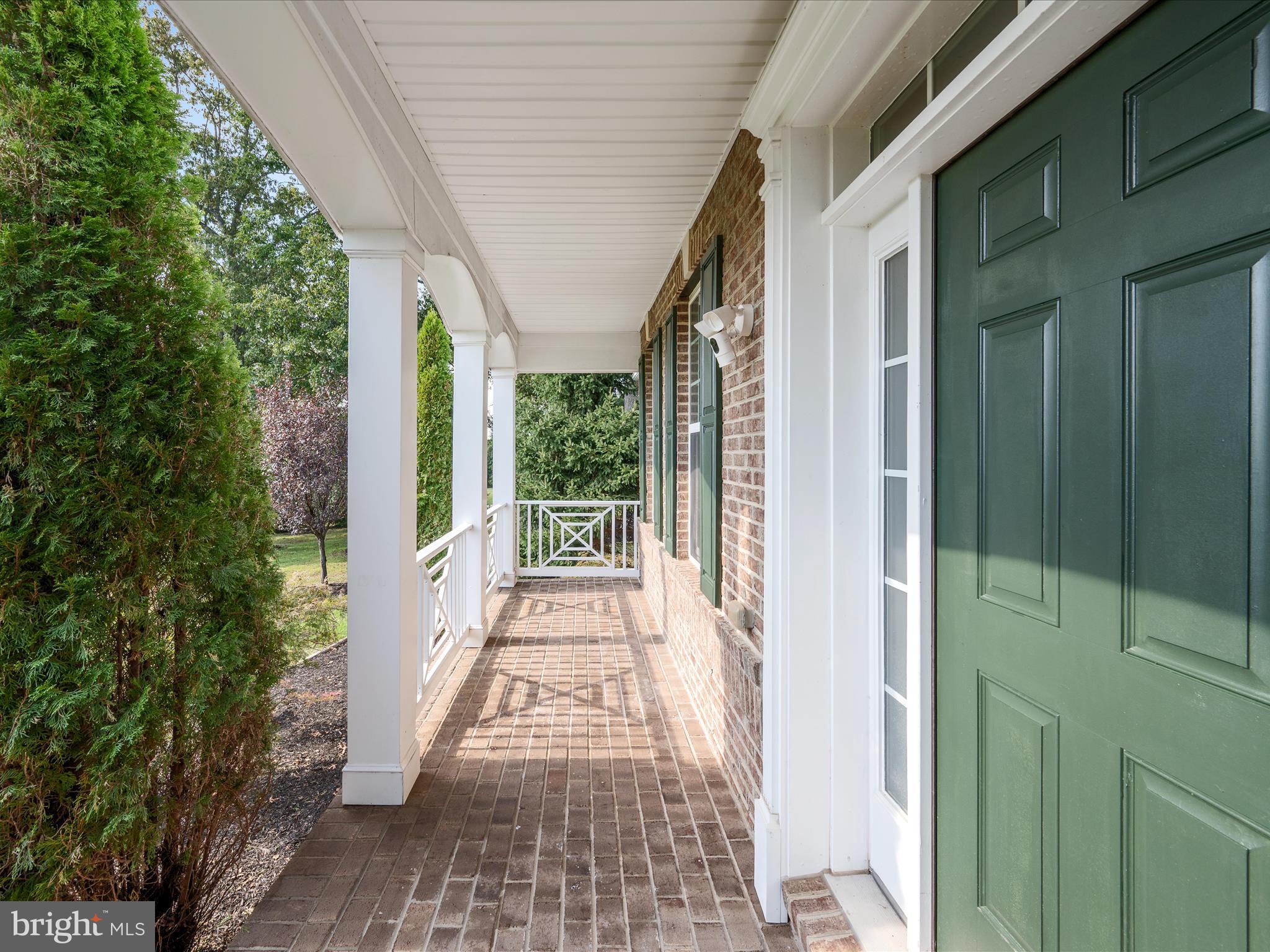 CREIGHTON FARMS - Residential