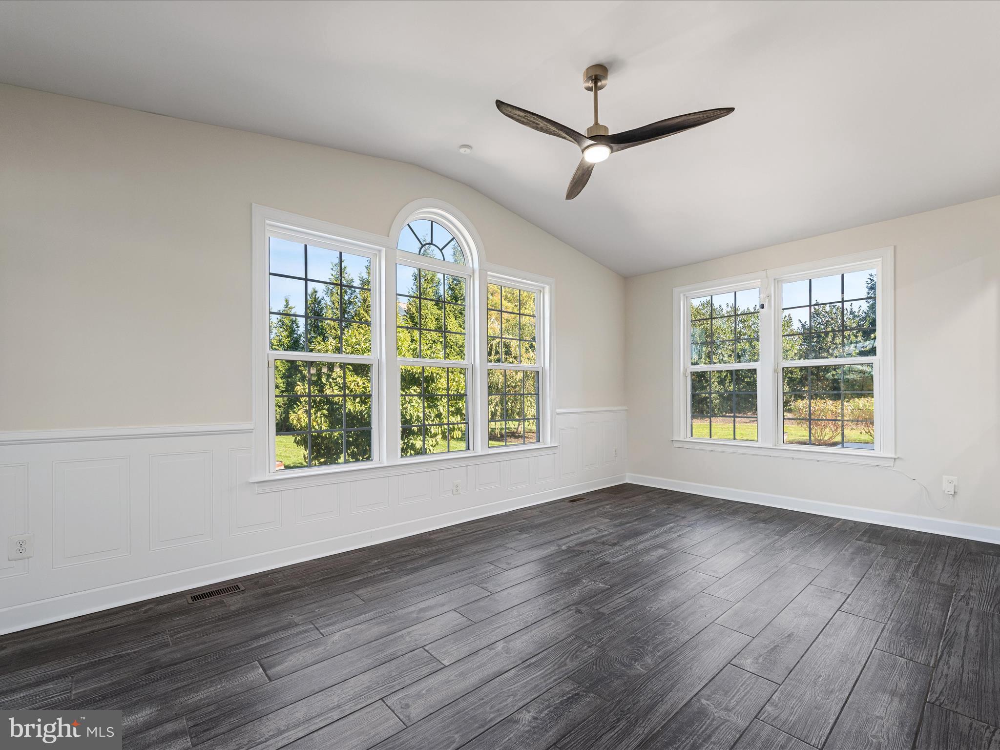 CREIGHTON FARMS - Residential