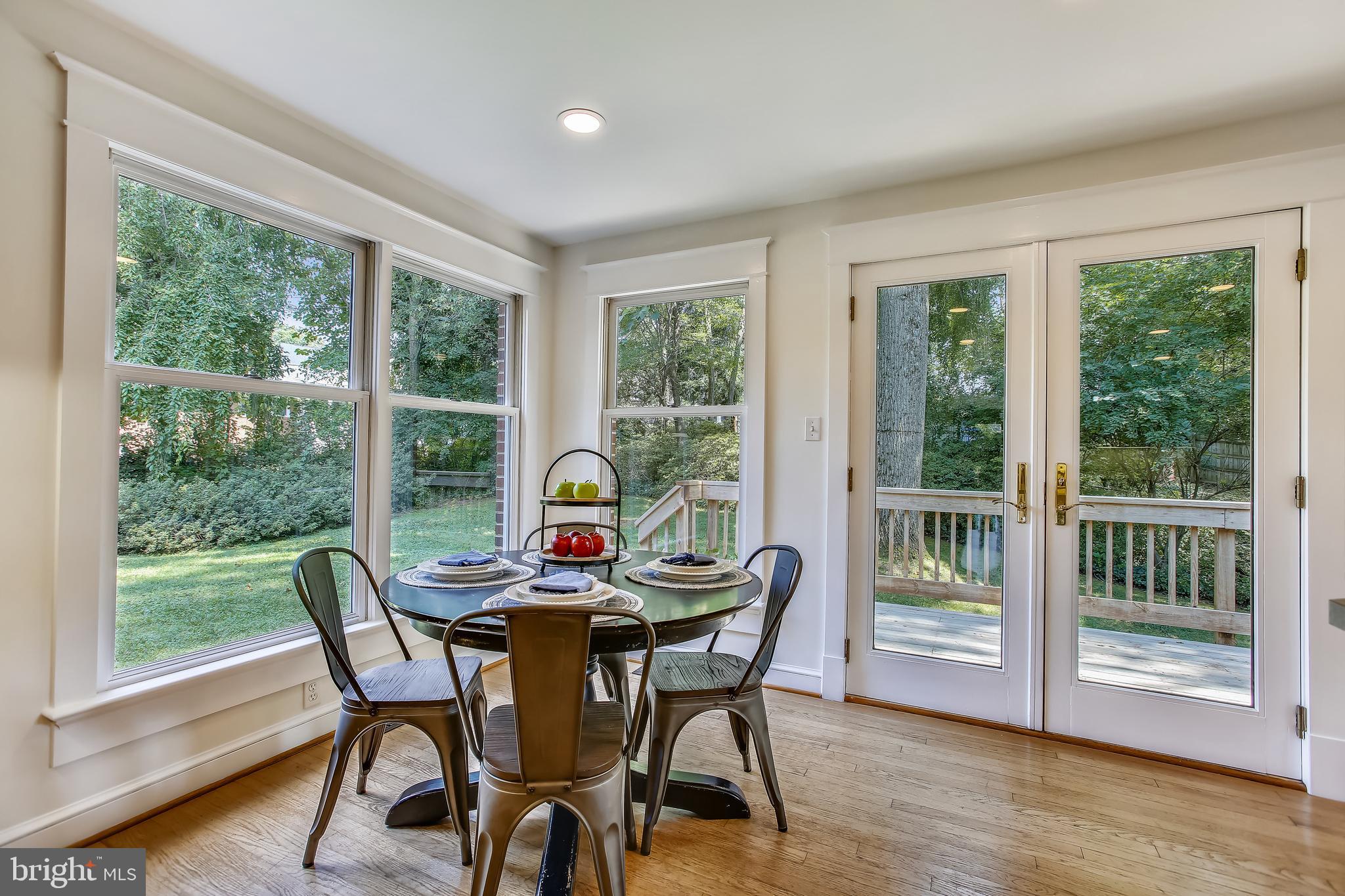 YORKTOWN - Residential