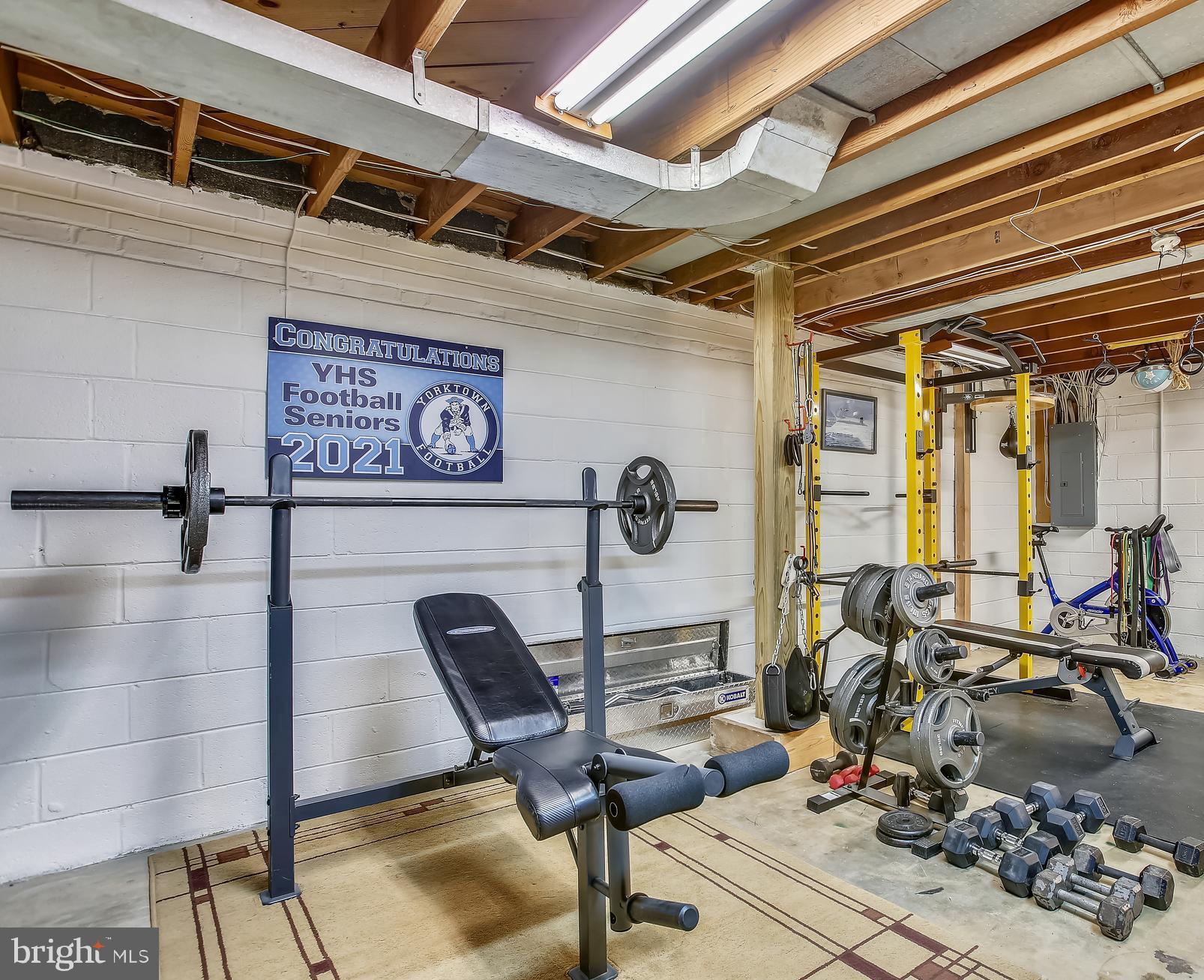 YORKTOWN - Residential