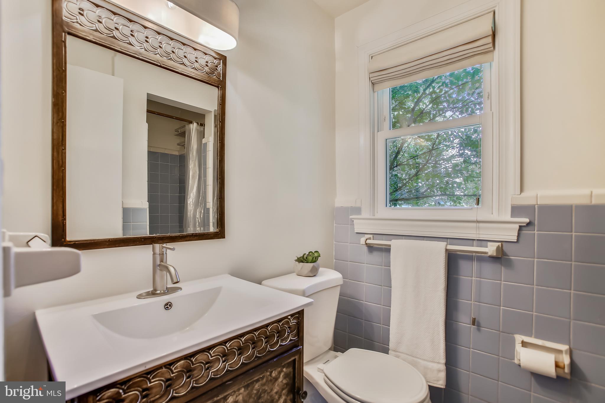 YORKTOWN - Residential