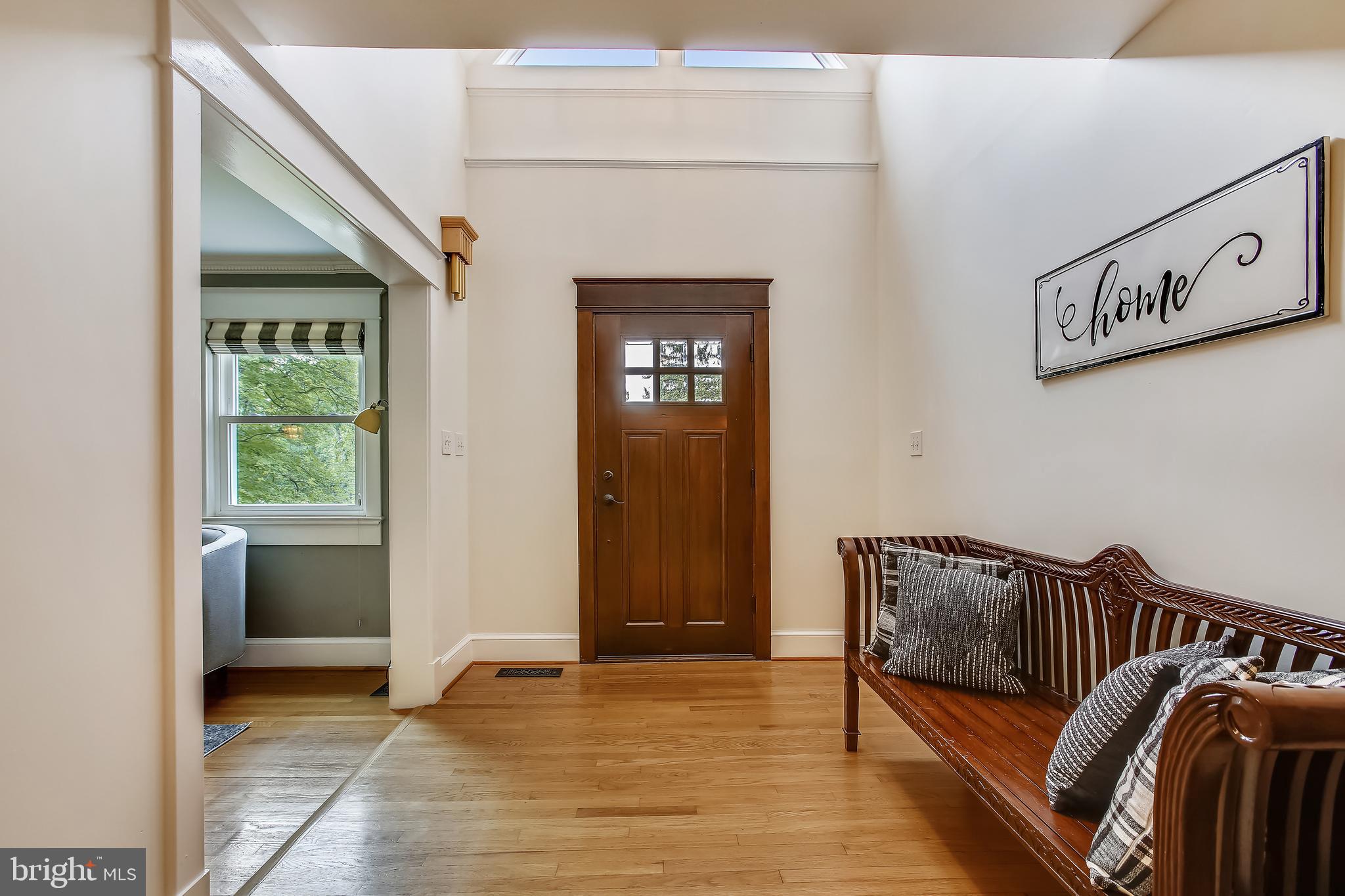 YORKTOWN - Residential