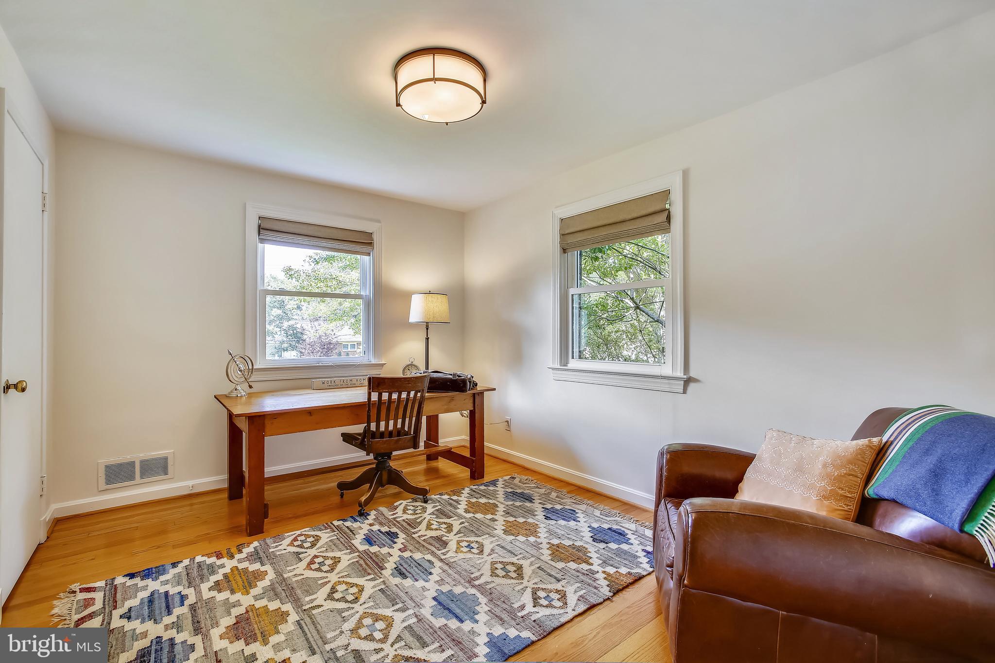 YORKTOWN - Residential