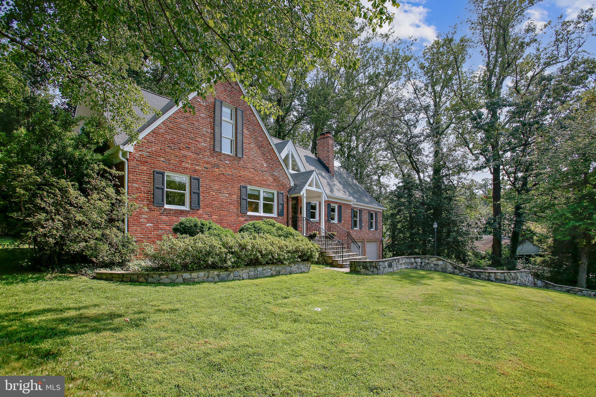 YORKTOWN - Residential