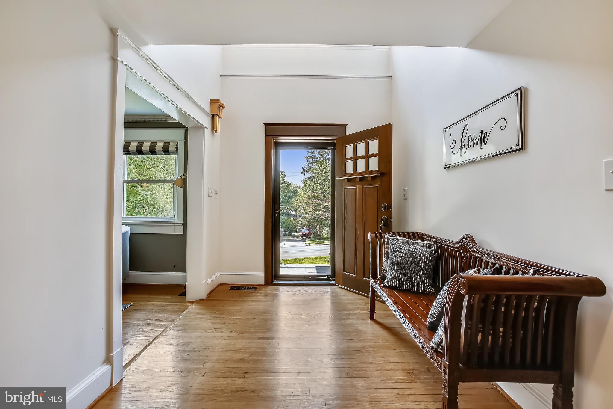 YORKTOWN - Residential