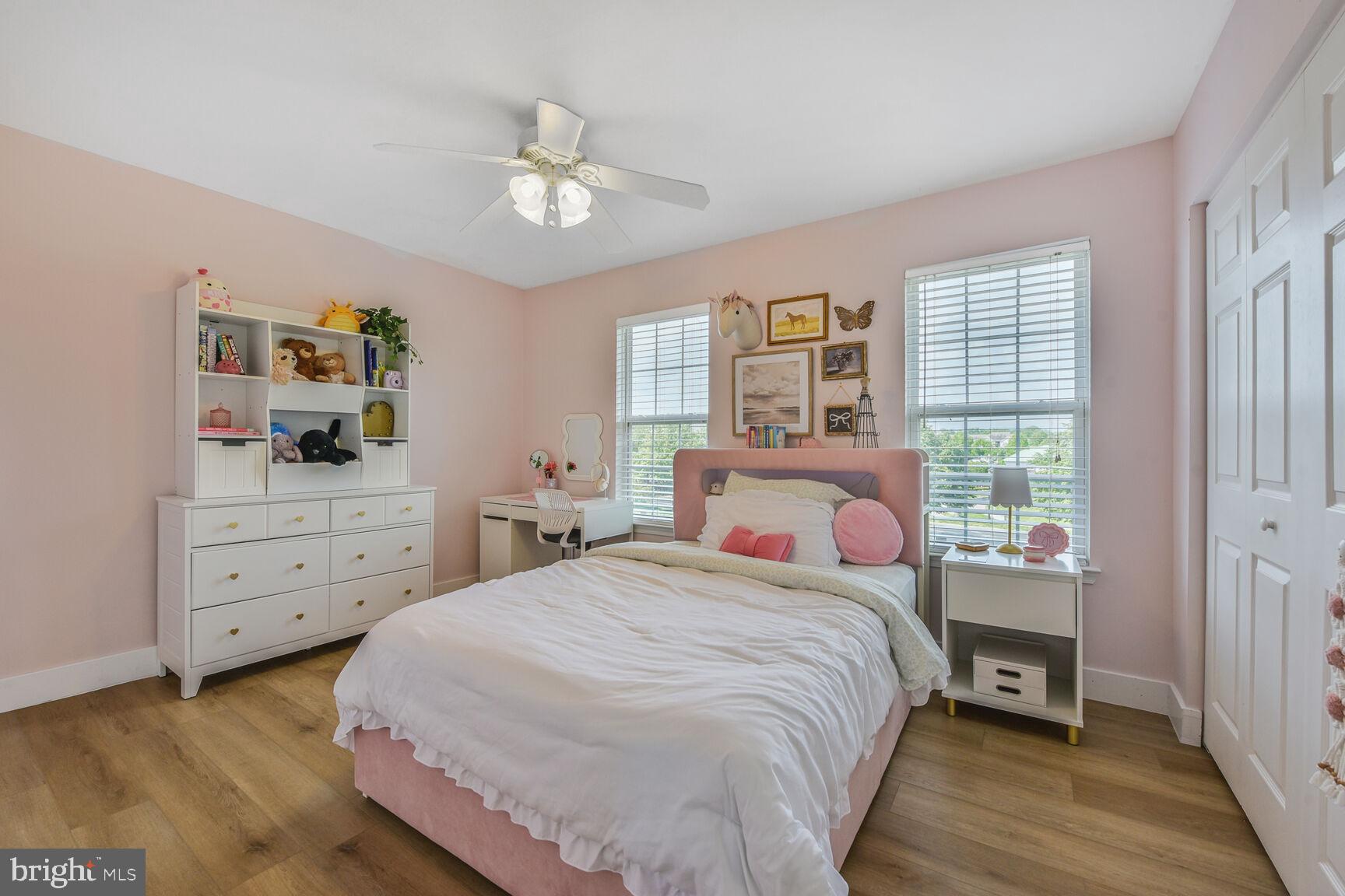 SOUTH RIDING - Residential