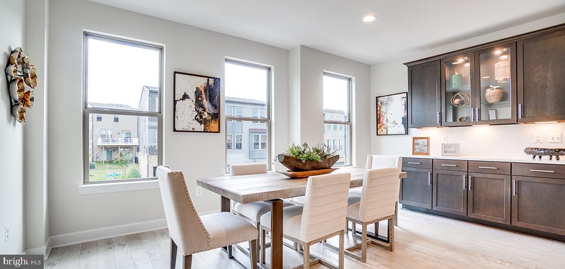 POTOMAC SHORES - Residential