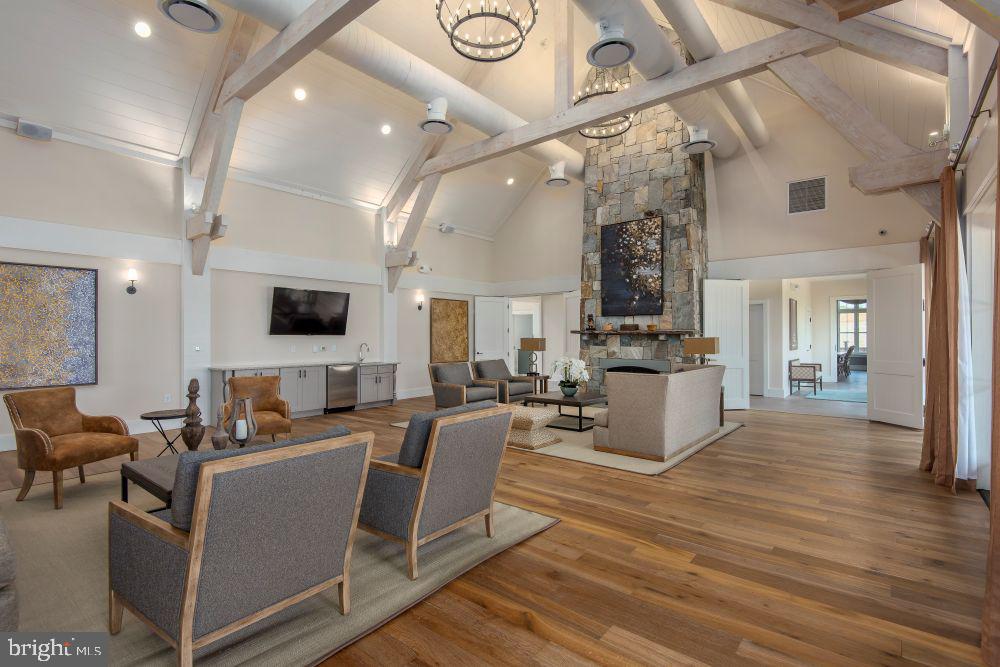 POTOMAC SHORES - Residential