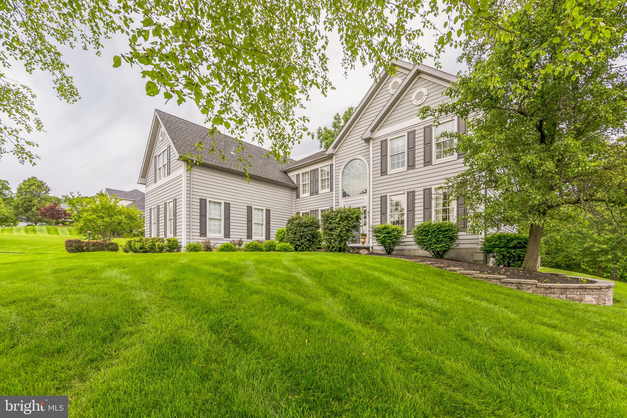 438 BOWEN DRIVE