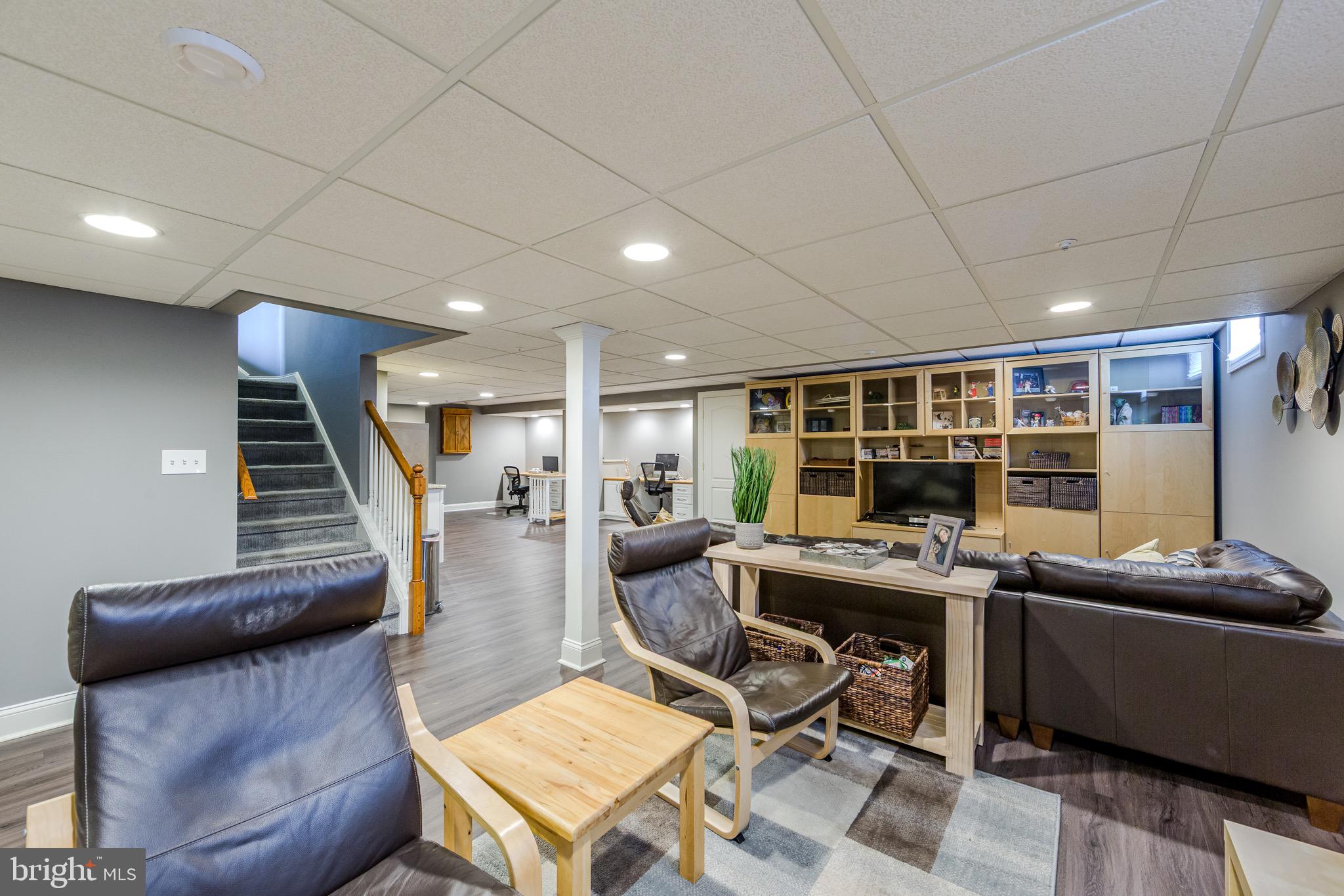 SWEDESFORD CHASE - Residential