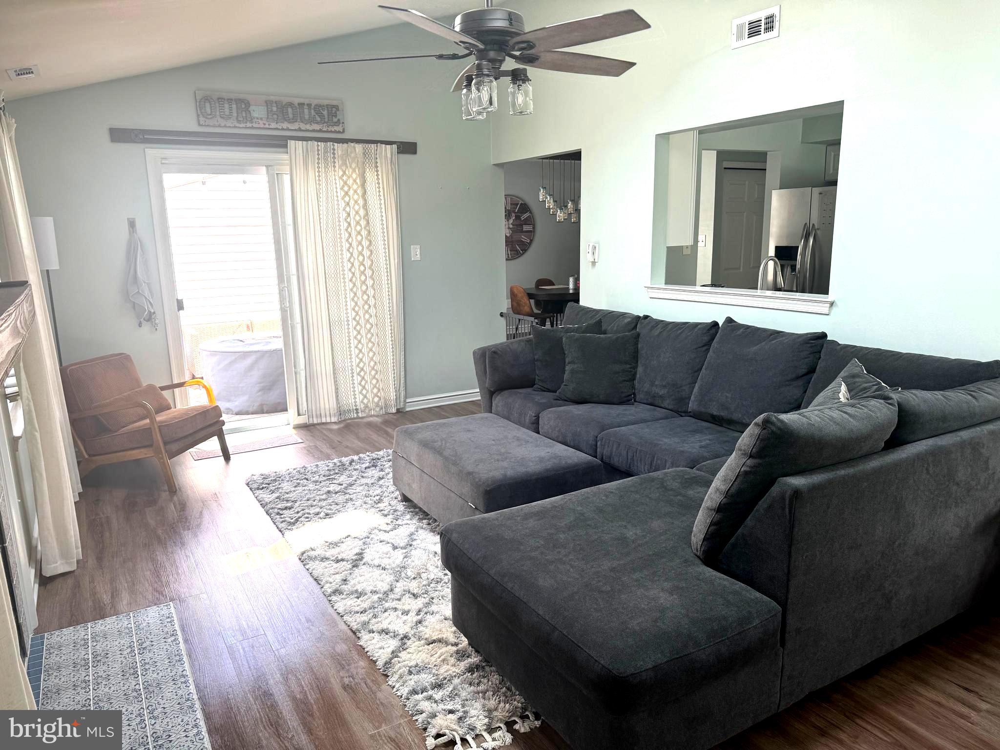 100 ACRE WOODS - Residential