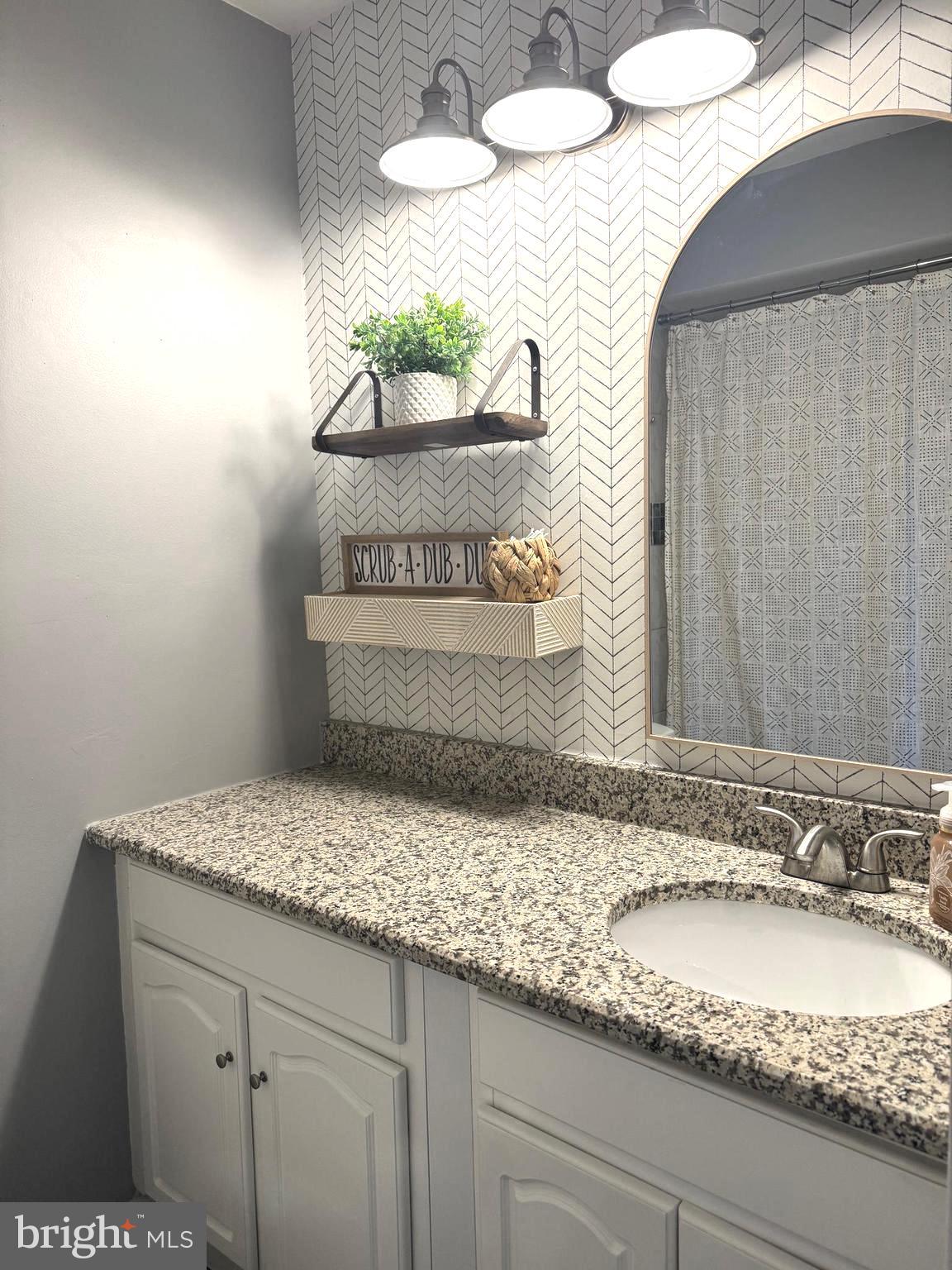 100 ACRE WOODS - Residential