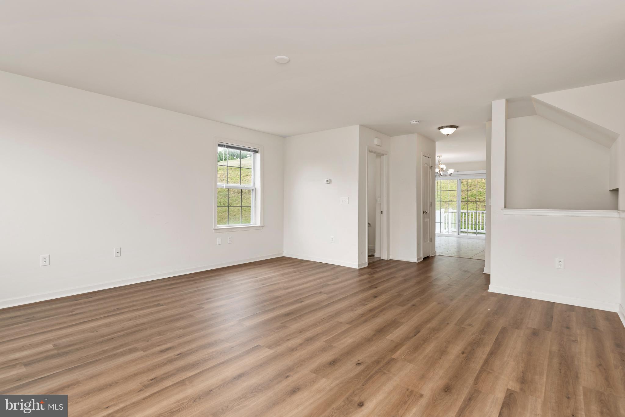 WEATHERSTONE - Residential