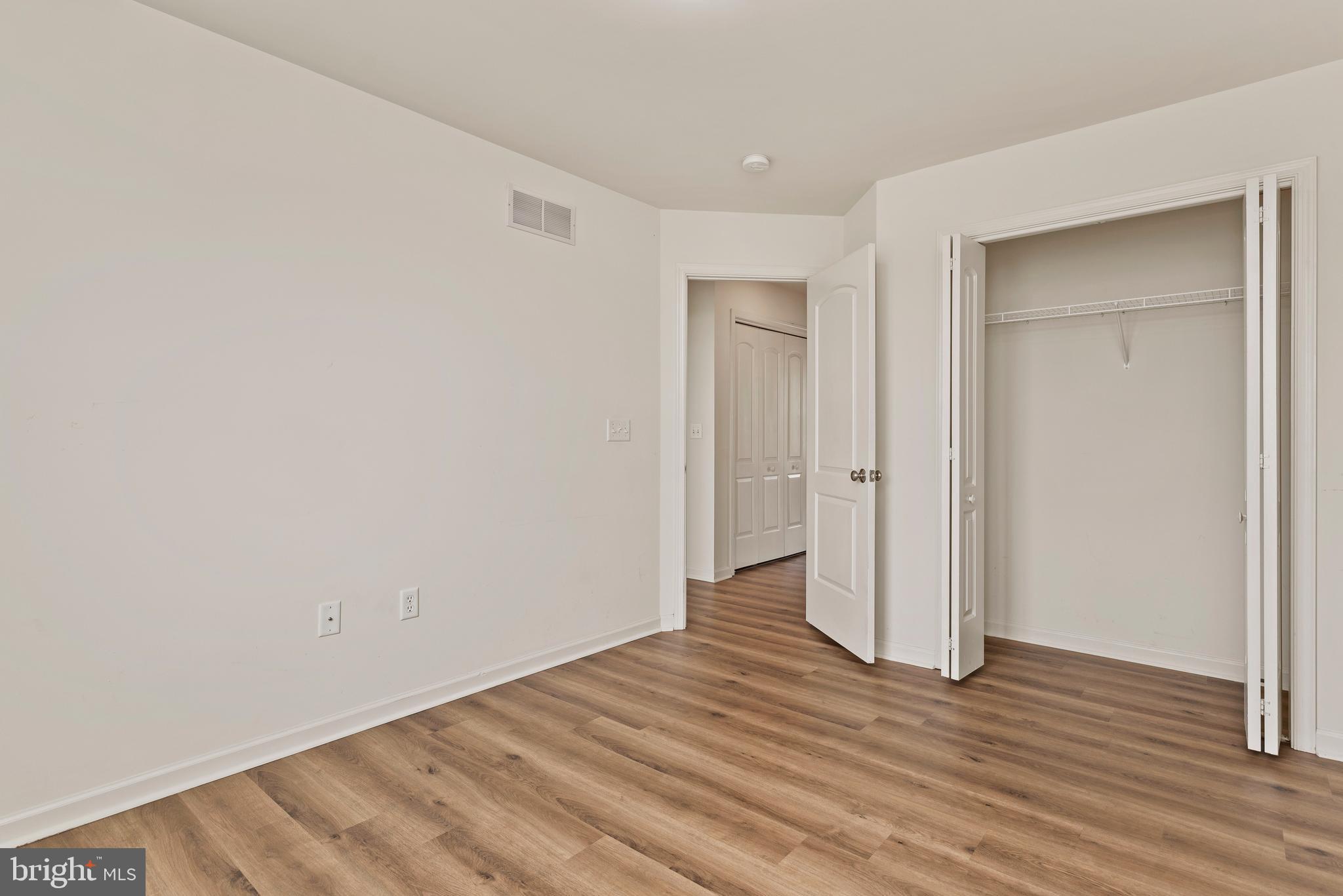 WEATHERSTONE - Residential