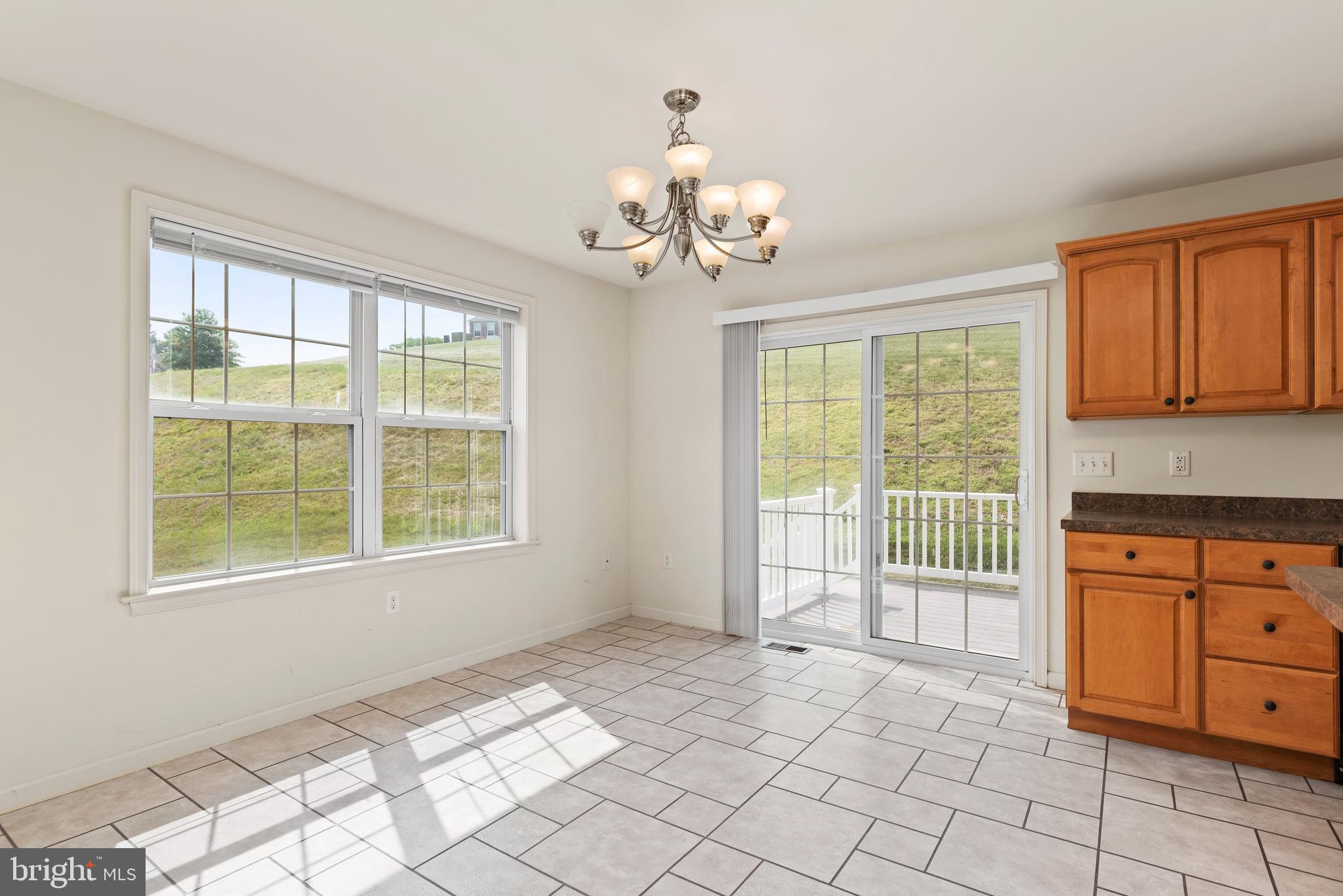 WEATHERSTONE - Residential