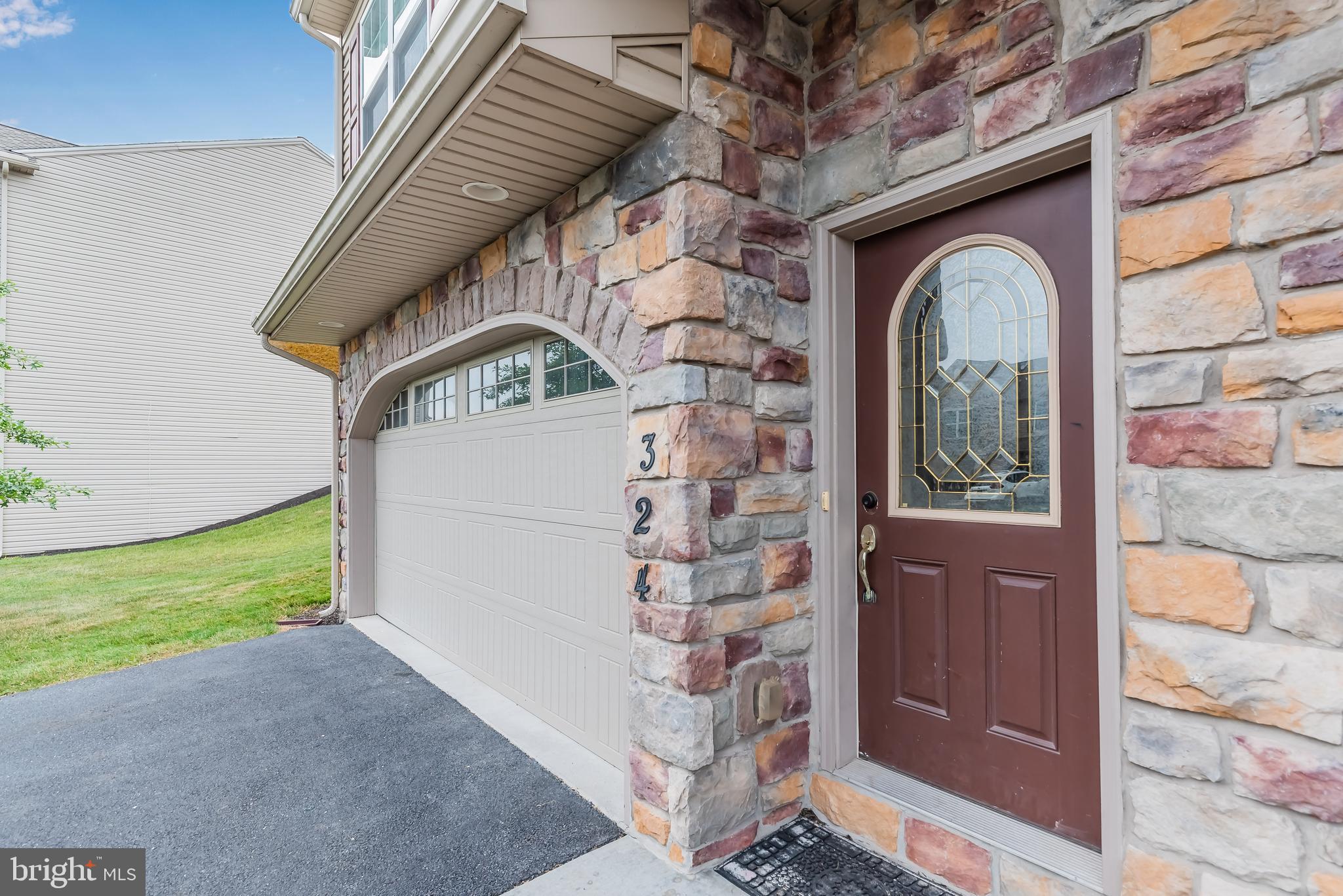 WEATHERSTONE - Residential