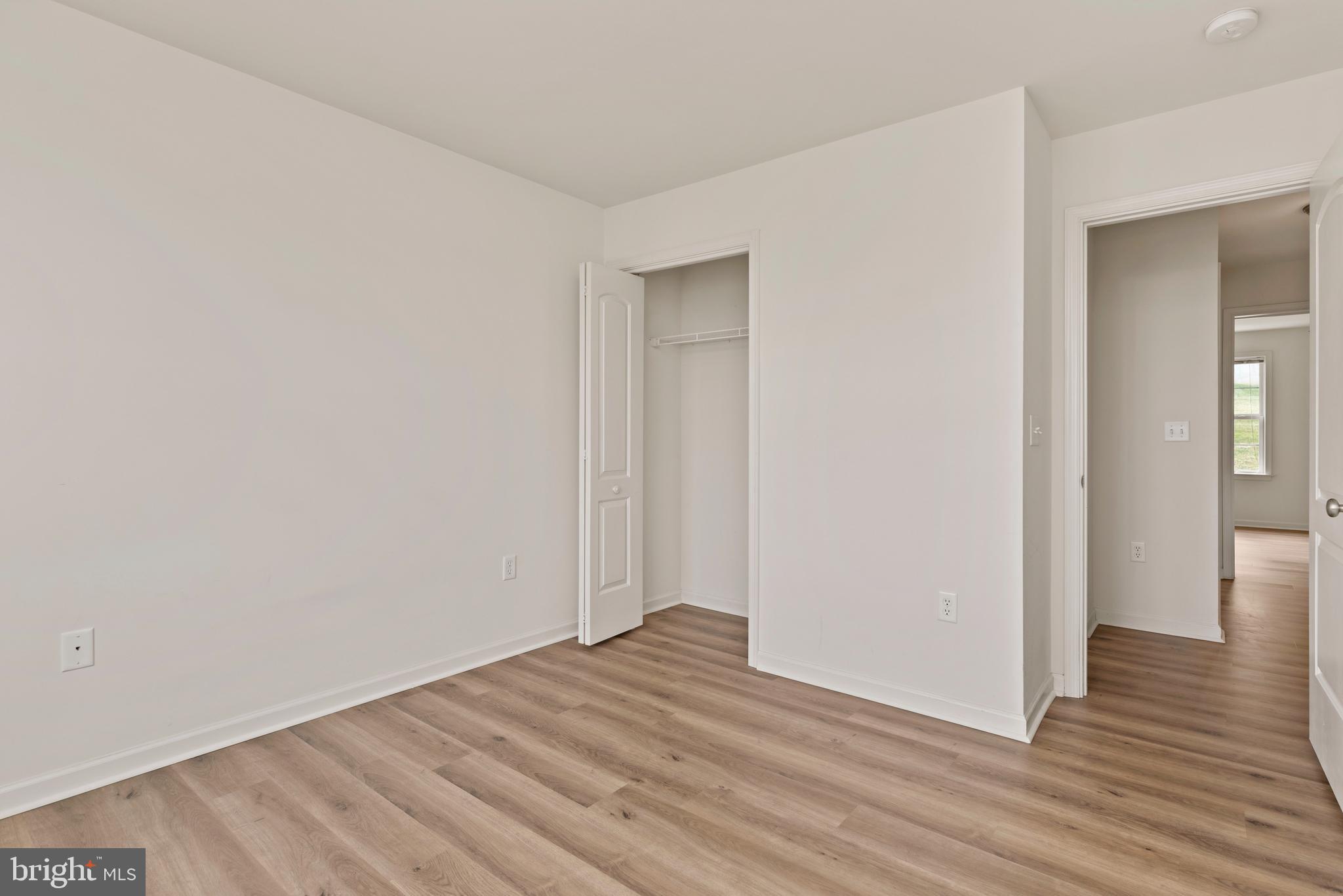 WEATHERSTONE - Residential