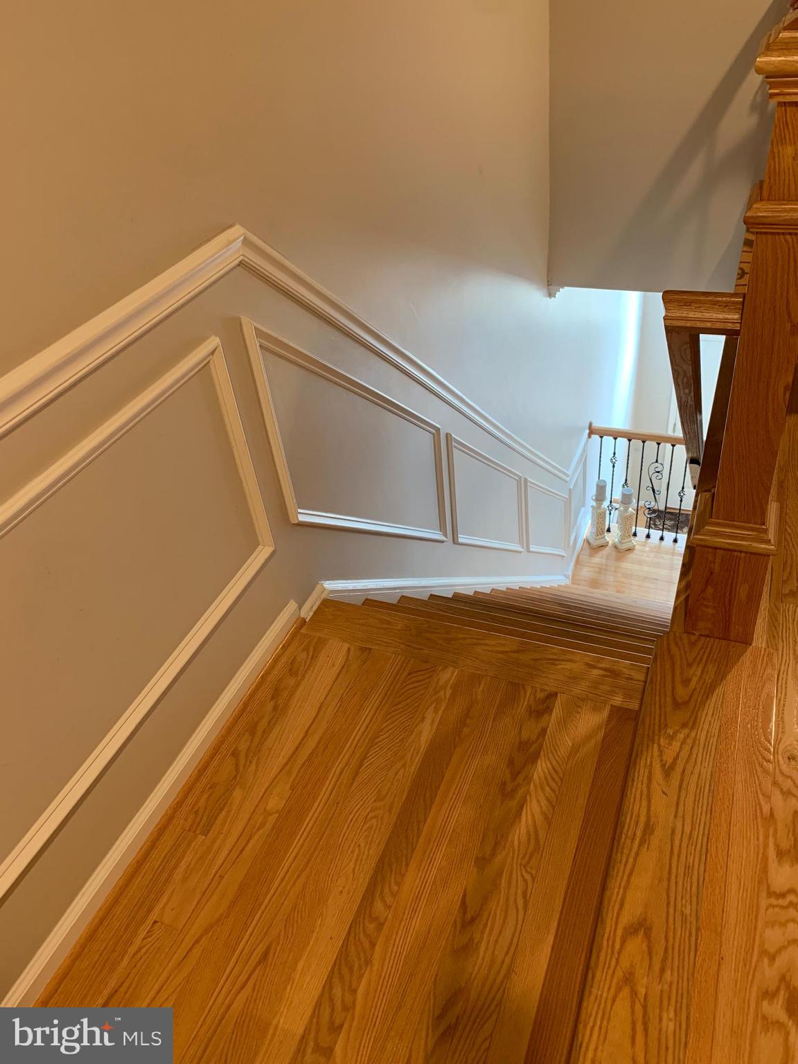 CHARLESTOWN OAKS - Residential