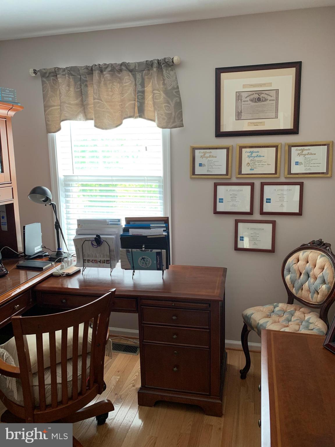 CHARLESTOWN OAKS - Residential